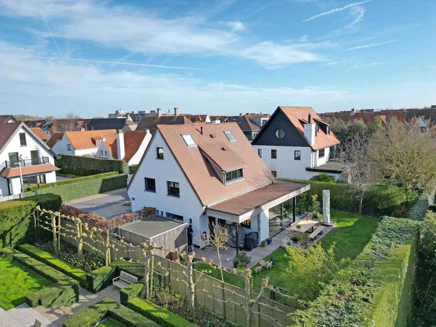 Alleenstaande villa gelegen in een rustige zijstraat van de Magere Schorre  foto 37