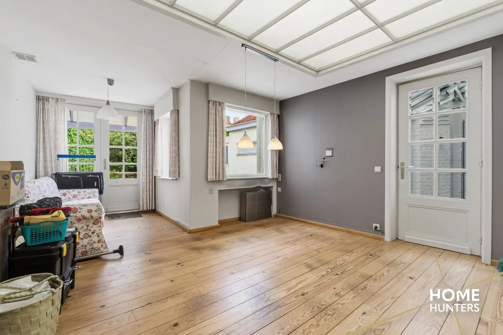 Karaktervolle stadswoning met 5 slaapkamers, ruime garage en tuin nabij de Leie in Wervik foto 11