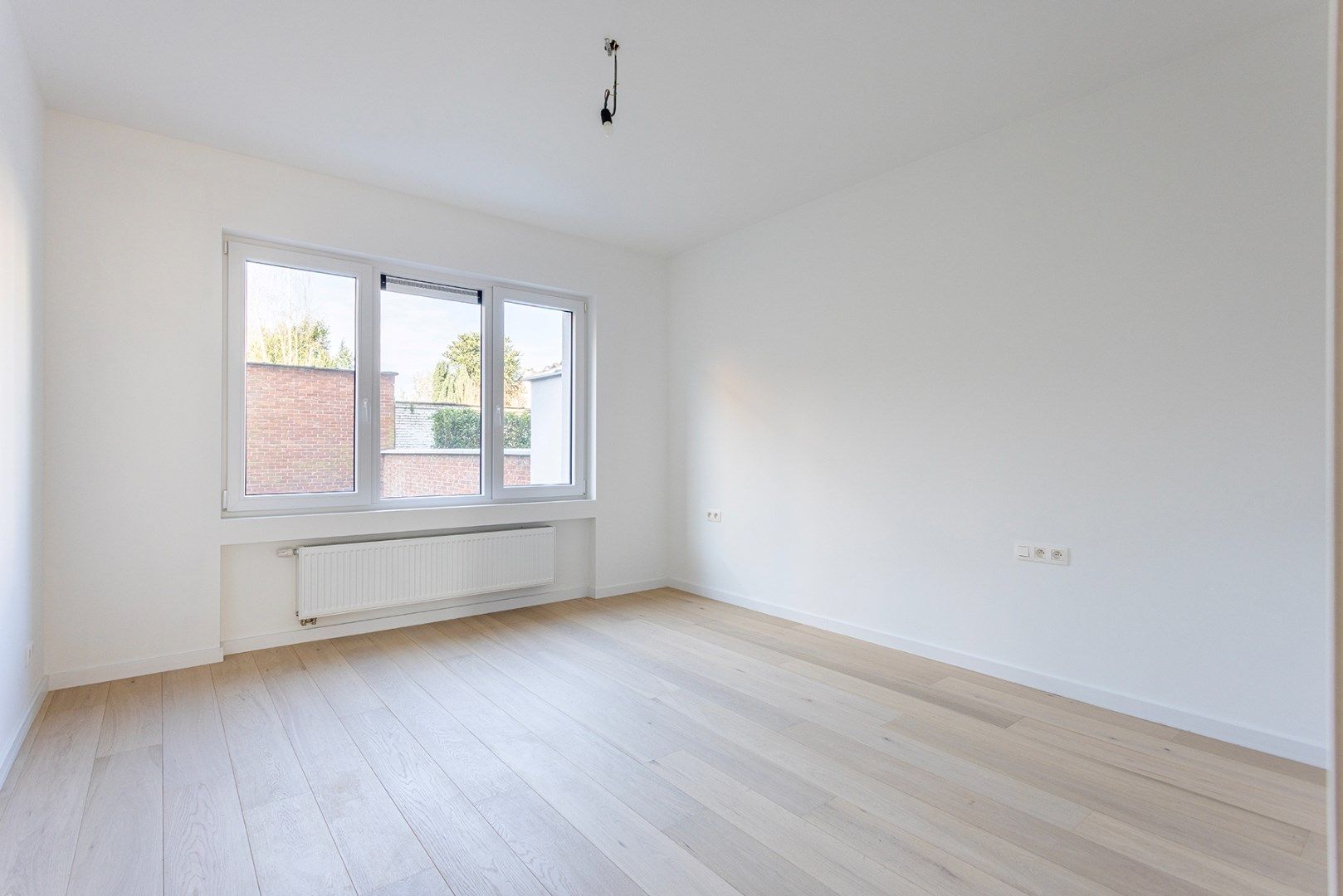 Luxe appartement te koop in Wilrijk met terras en moderne afwerking! foto 9