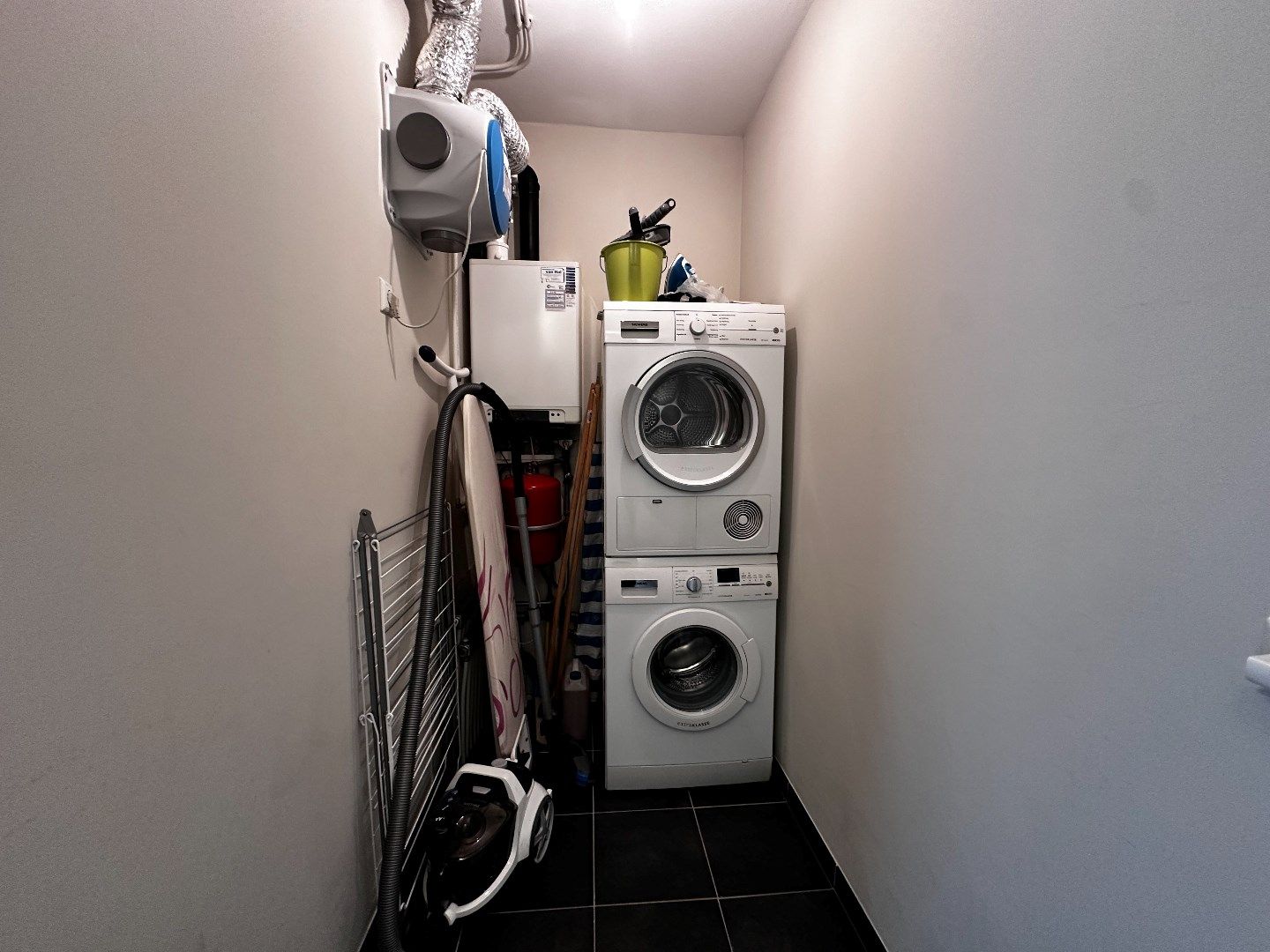 Stijlvol appartement met aangenaam terras foto 23