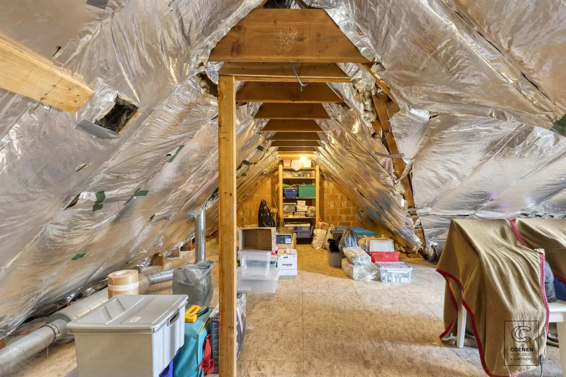 Instapklaar appartement met zonnig terras te Brecht! foto 13