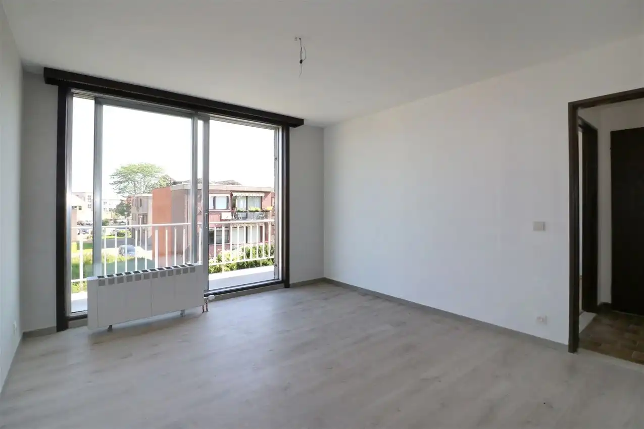 Zonnig appartement met 2 slaapkamers en garage op zeer goede, rustige locatie foto 13