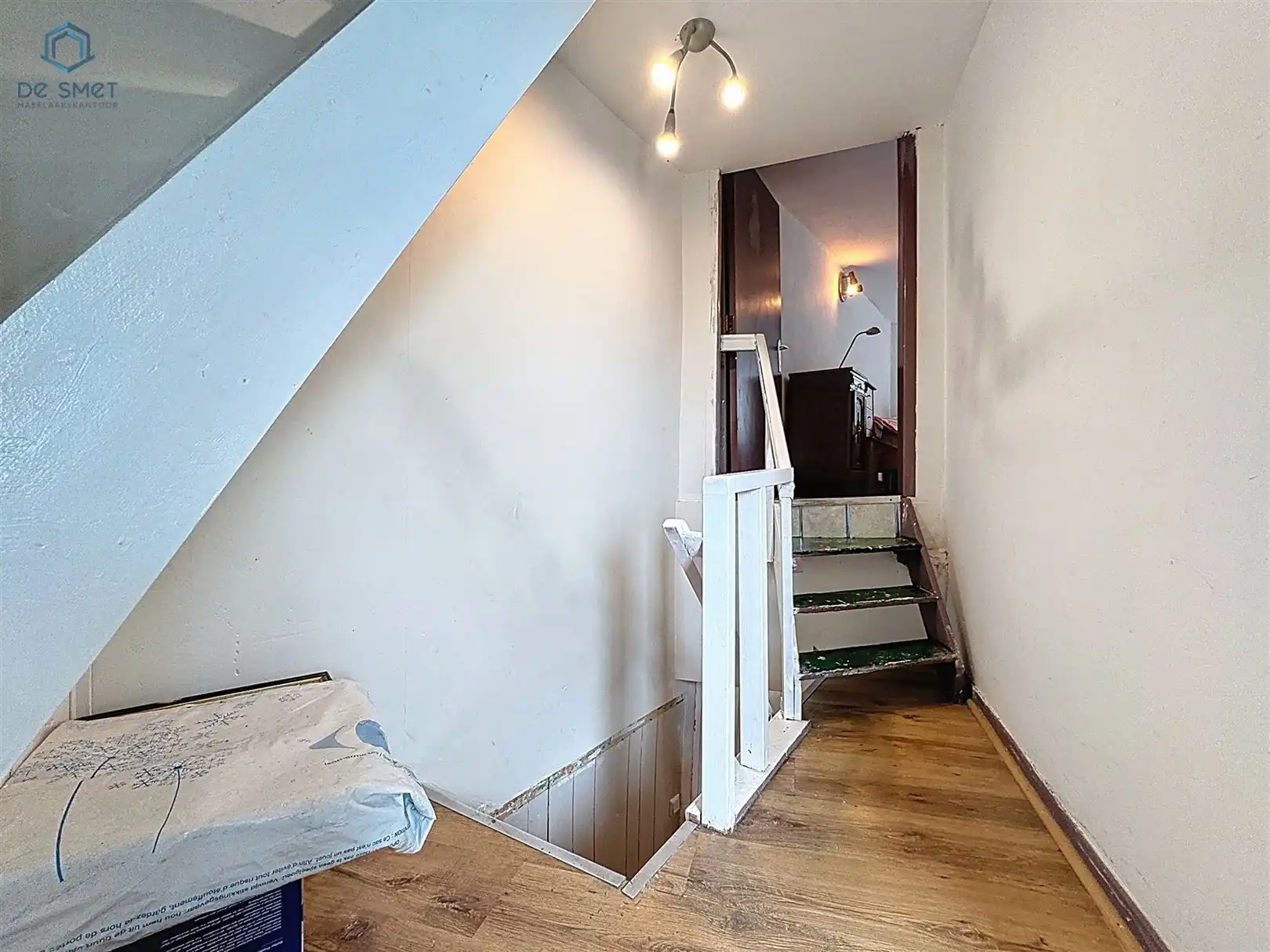 Te renoveren woning met stadstuintje in hartje Geraardsbergen foto 6