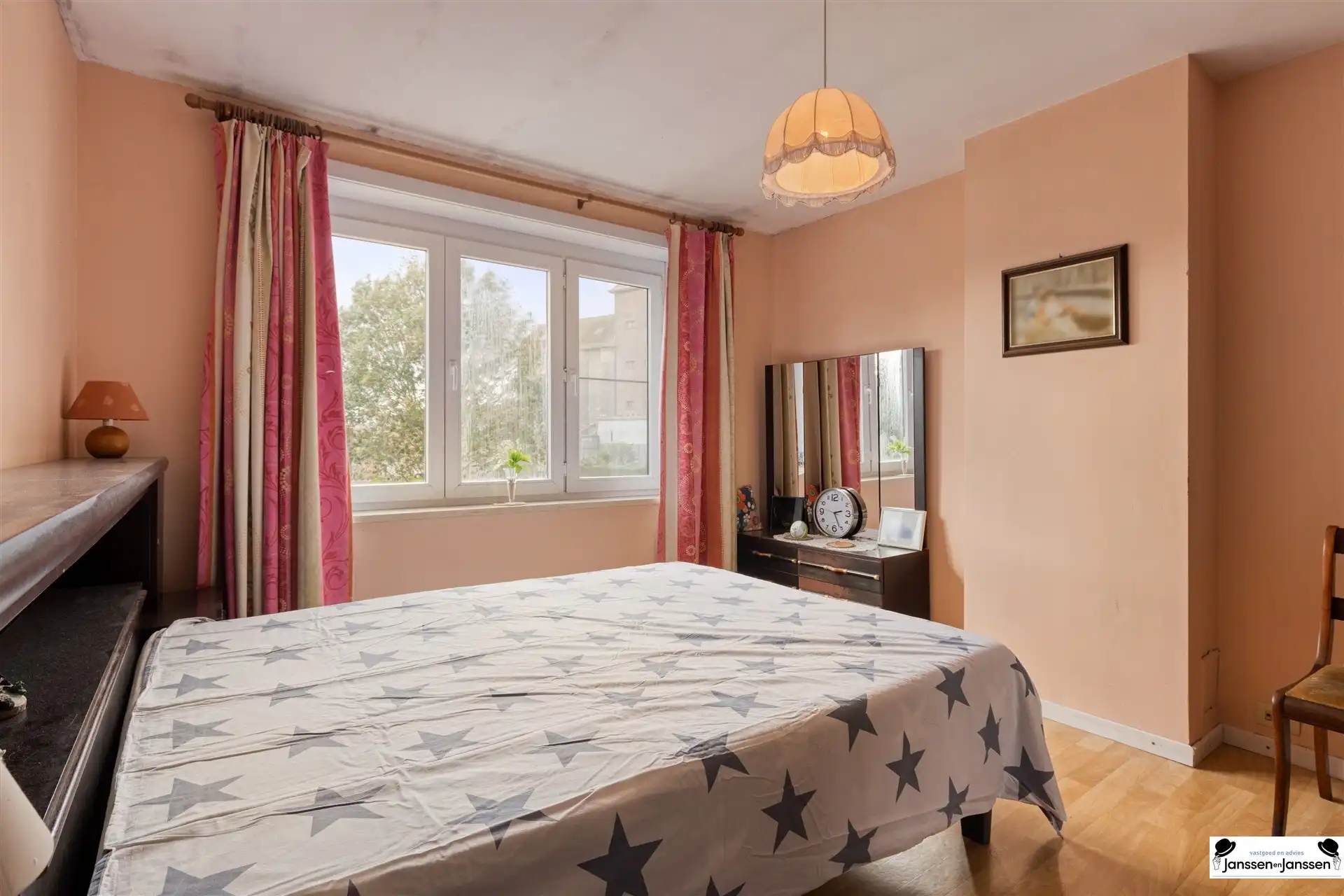 Op te frissen woning met 3 slaapkamers foto 17