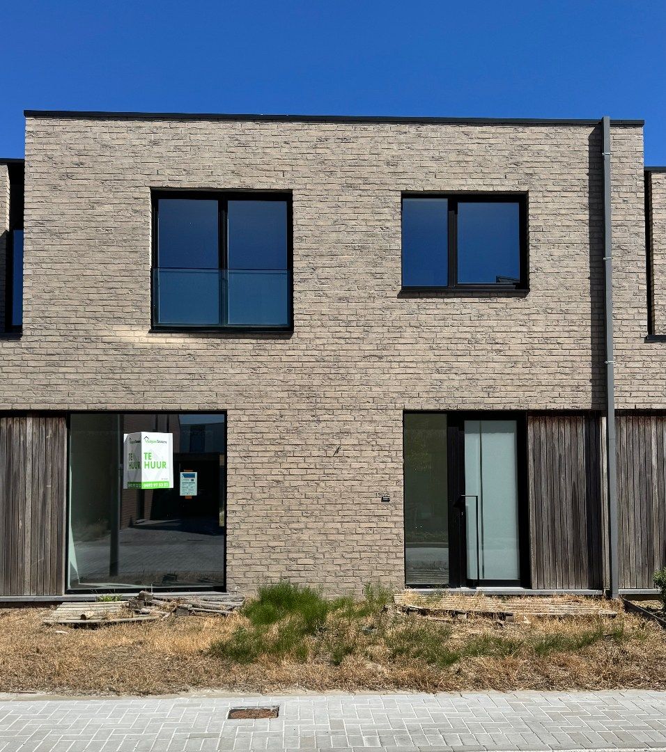 ()=>{if(producerUpdateValueVersion(node),producerAccessed(node),node.value===ERRORED)throw node.error;return node.value} Albert Biesbrouckstraat 33 - - 8800 Roeselare