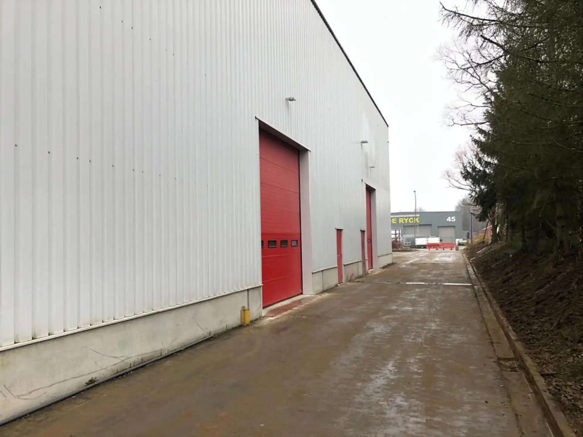 KMO-Unit 14 van 307m² te huur foto 7