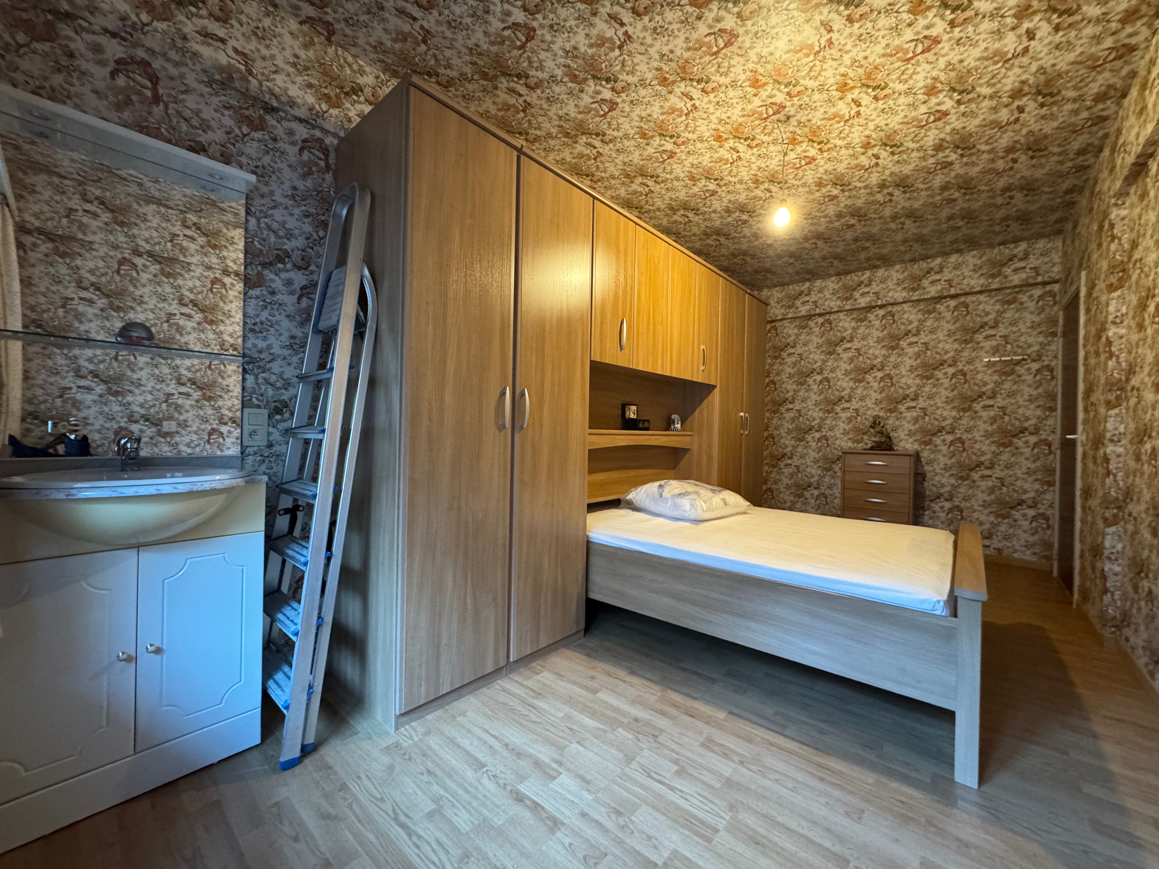 Goed onderhouden 3-slaapkamer appartement met terras foto 7