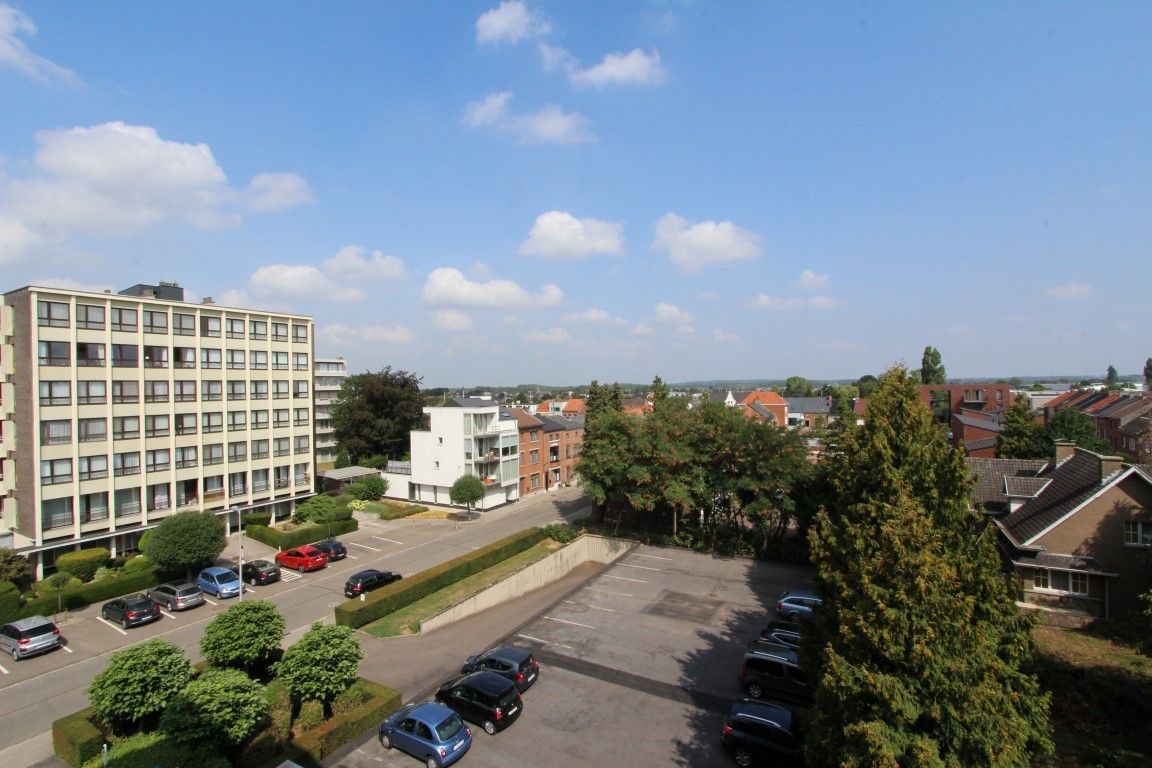 Rustig appartement dichtbij het centrum met 2 slaapkamers en staanplaats! foto 15