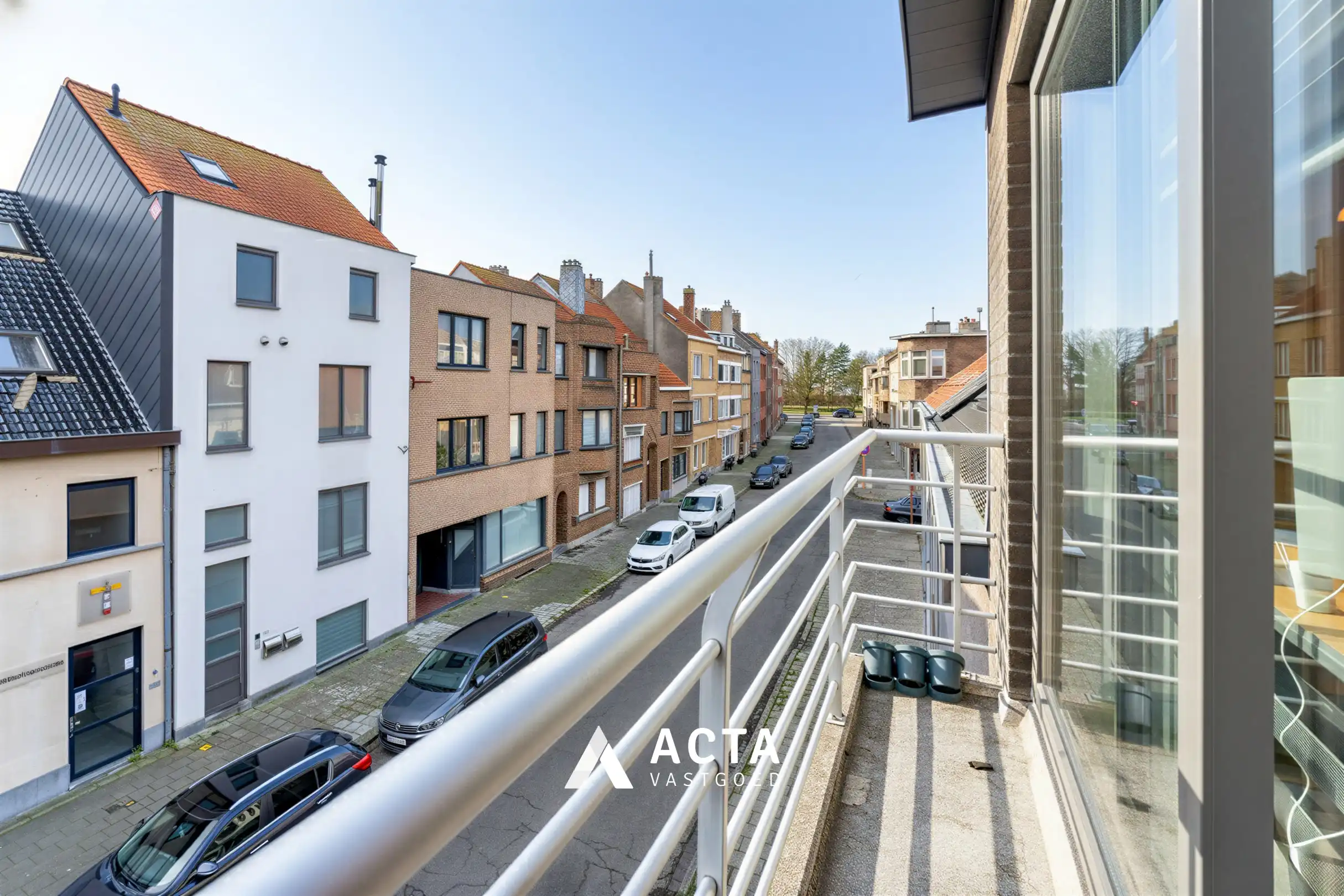 Instapklaar duplexappartement met twee slaapkamers en terras! foto 2