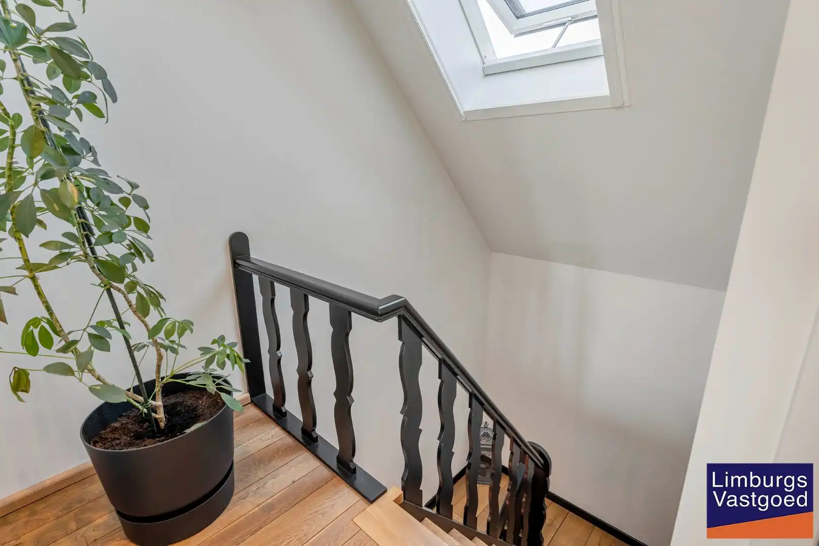Uitzonderlijke stadswoning met praktijkruimte en tuin, tussen de kleine en grote ring foto 29