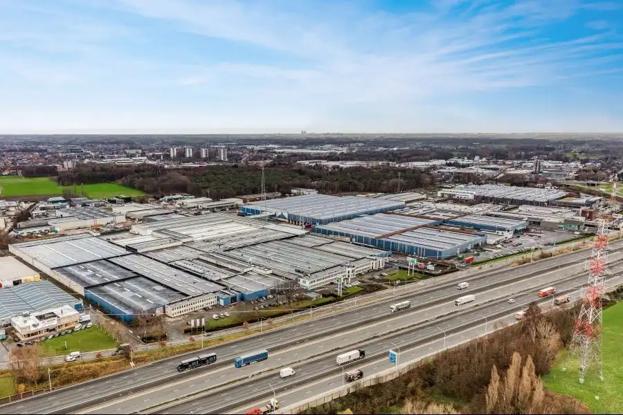 Industriepark-West 42-43, 9100 Sint-Niklaas foto {{pictureIndex}}