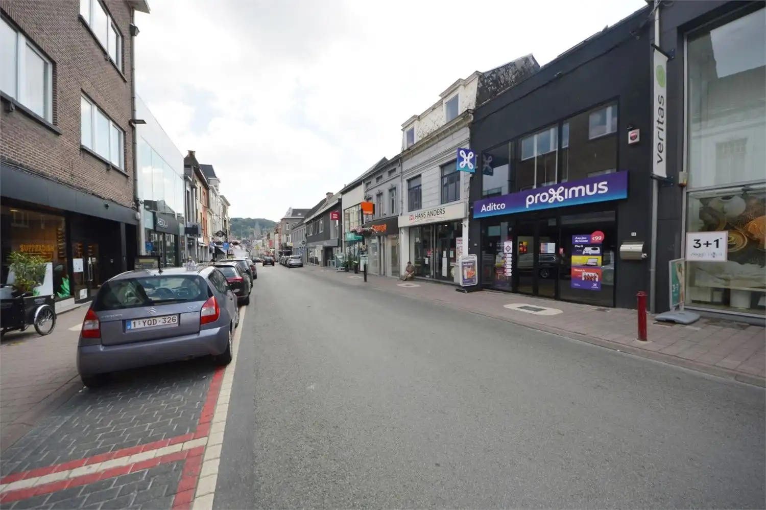 Instapklaar handelspand op toplocatie in hartje Geraardsbergen foto 11