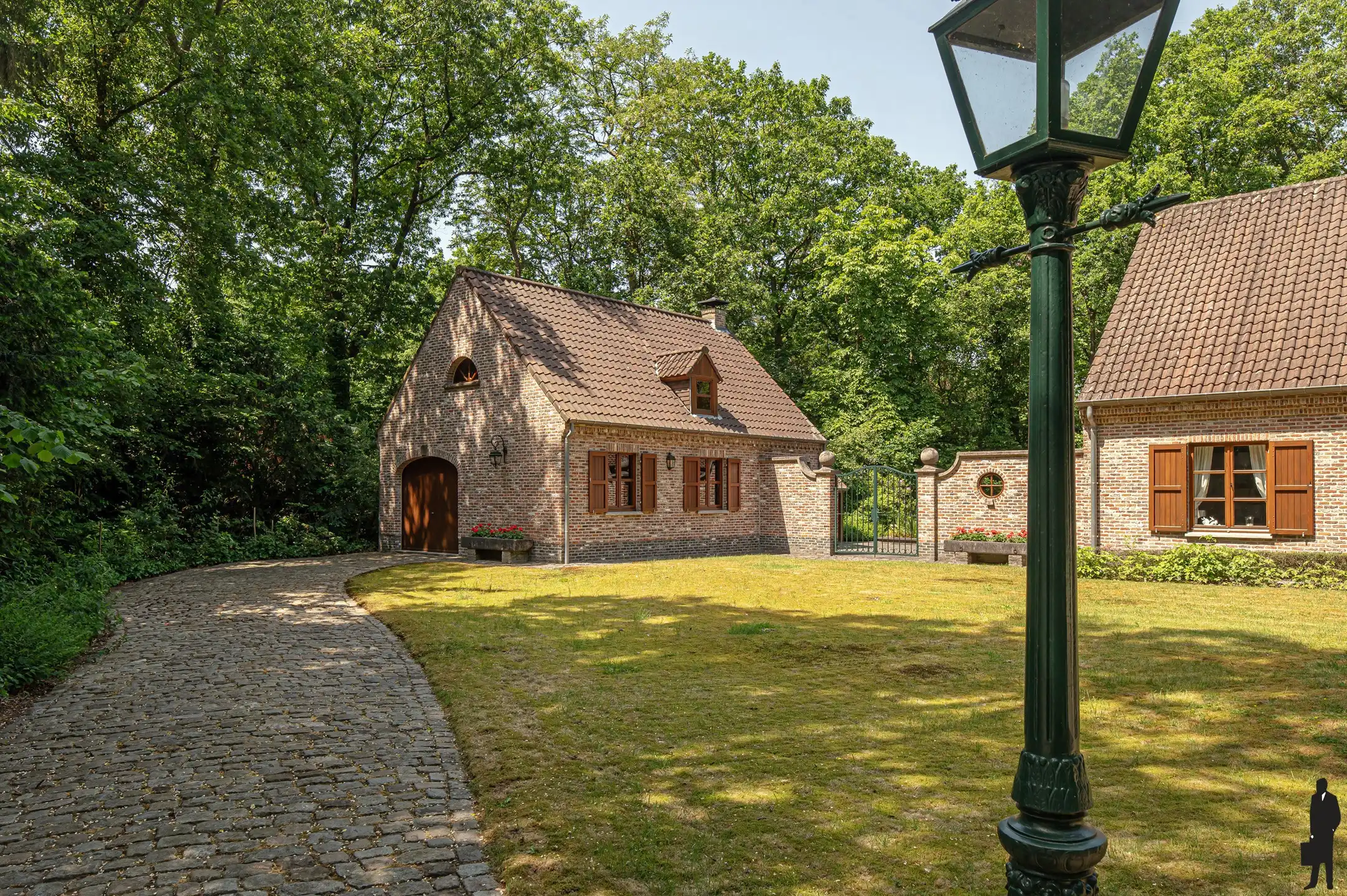 Charmante landelijke villa met bijgebouw op prachtig perceel in Essen Heikant foto 3