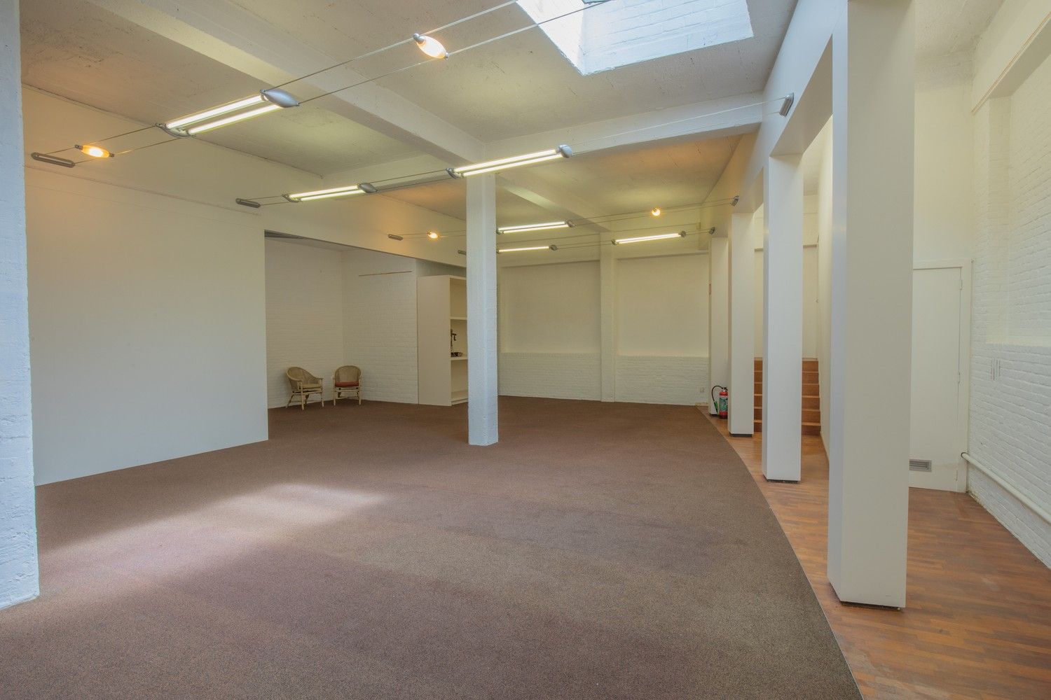 Commerciële toplocatie van 694 m² op hoekligging in Aarschot foto 11