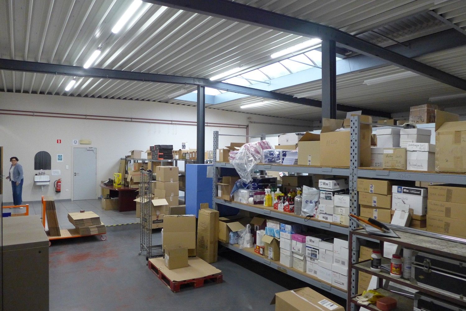 Bedrijfsgebouw +/- 1.397m² foto 20