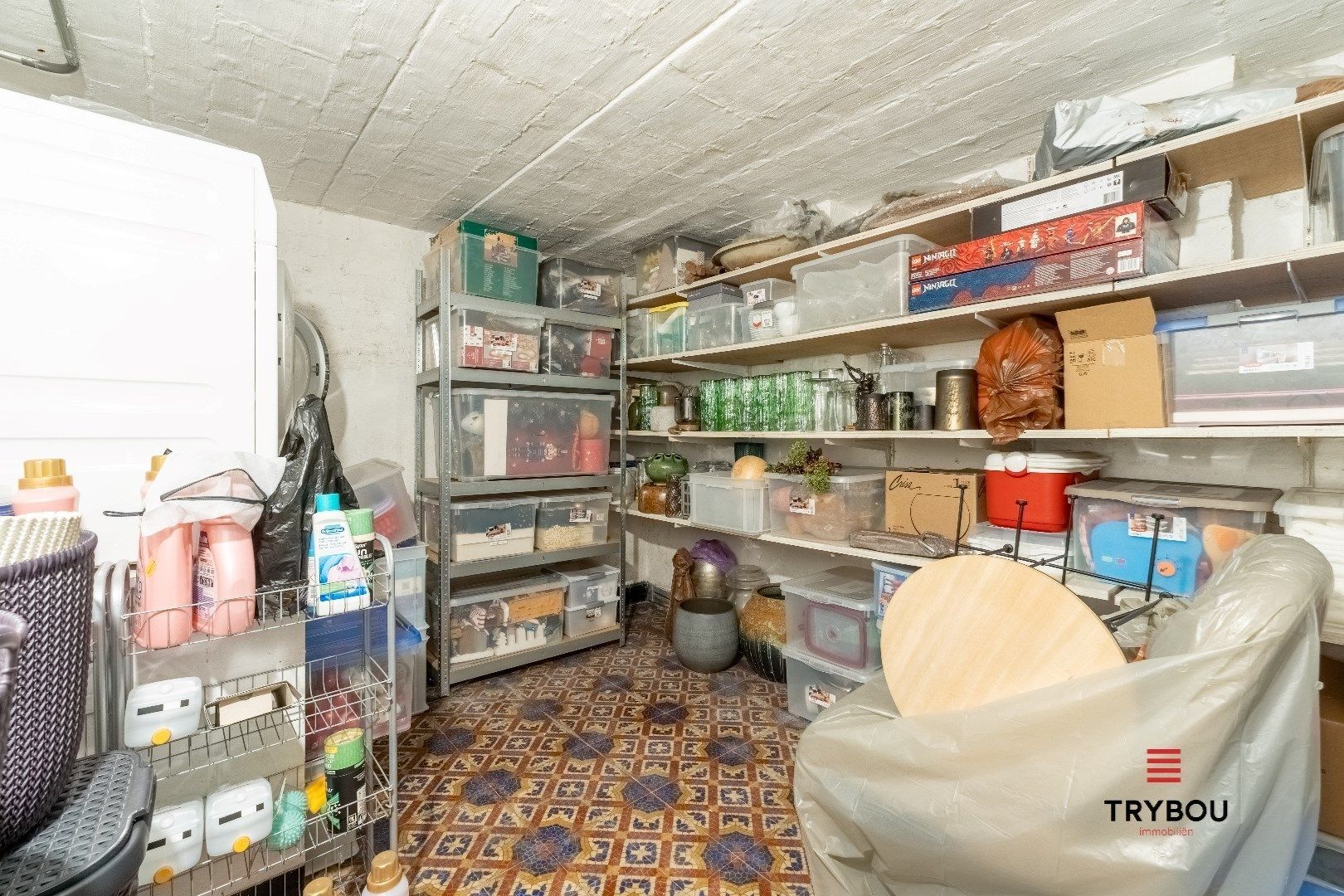 Ruim, instapklaar appartement met garage te koop in Langemark-Poelkapelle foto 24