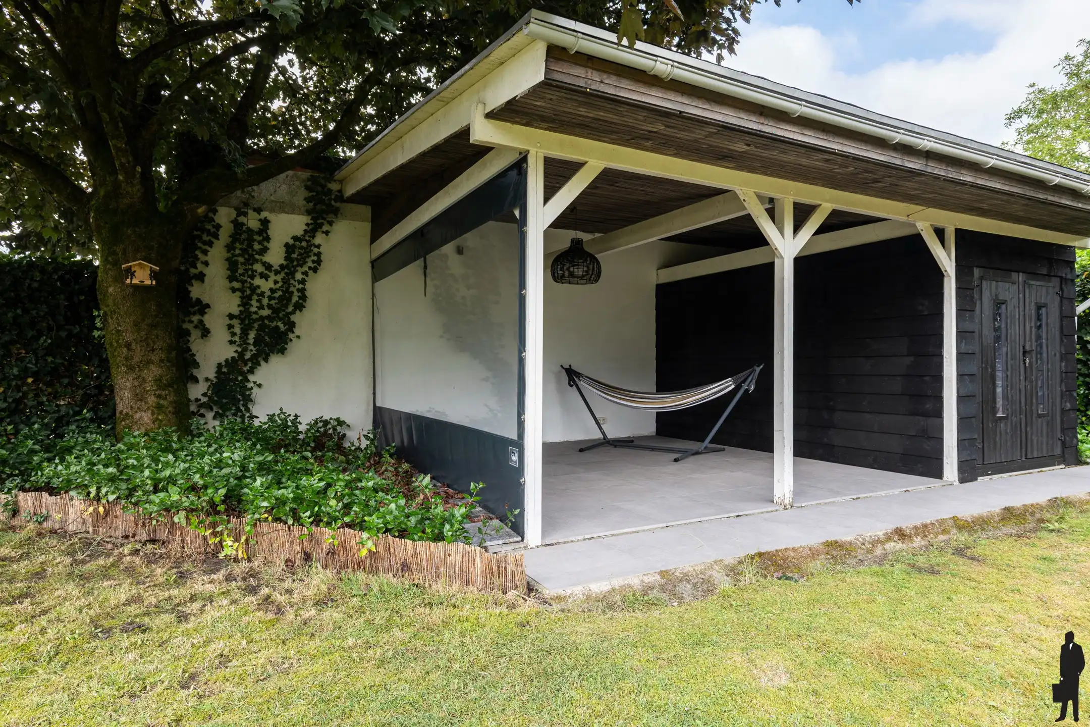 luxe afgewerkte vrijstaande woning op 842 m² in Poppel. foto 26
