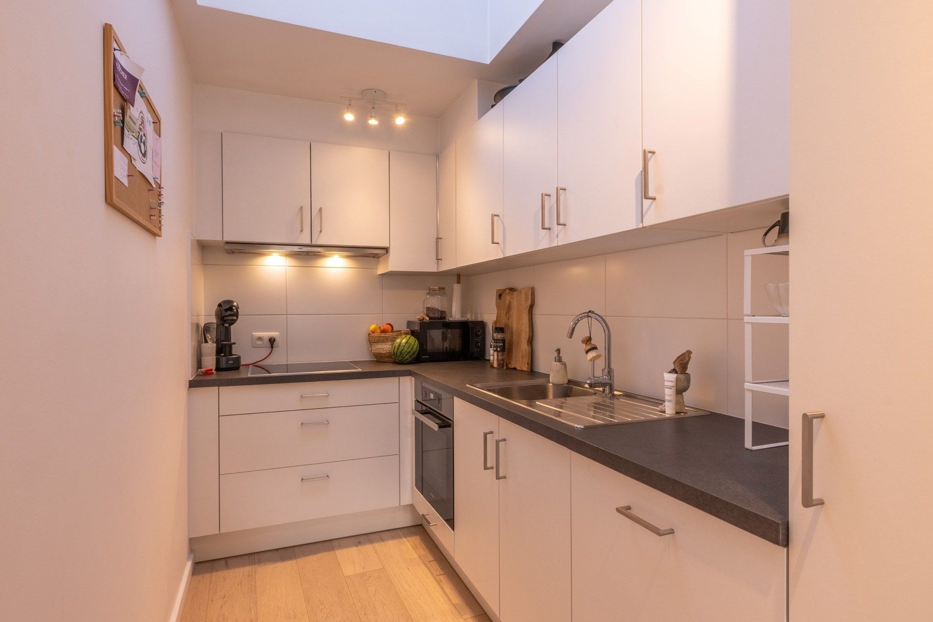 Aangenaam gemeubeld appartement te Knokke foto 4