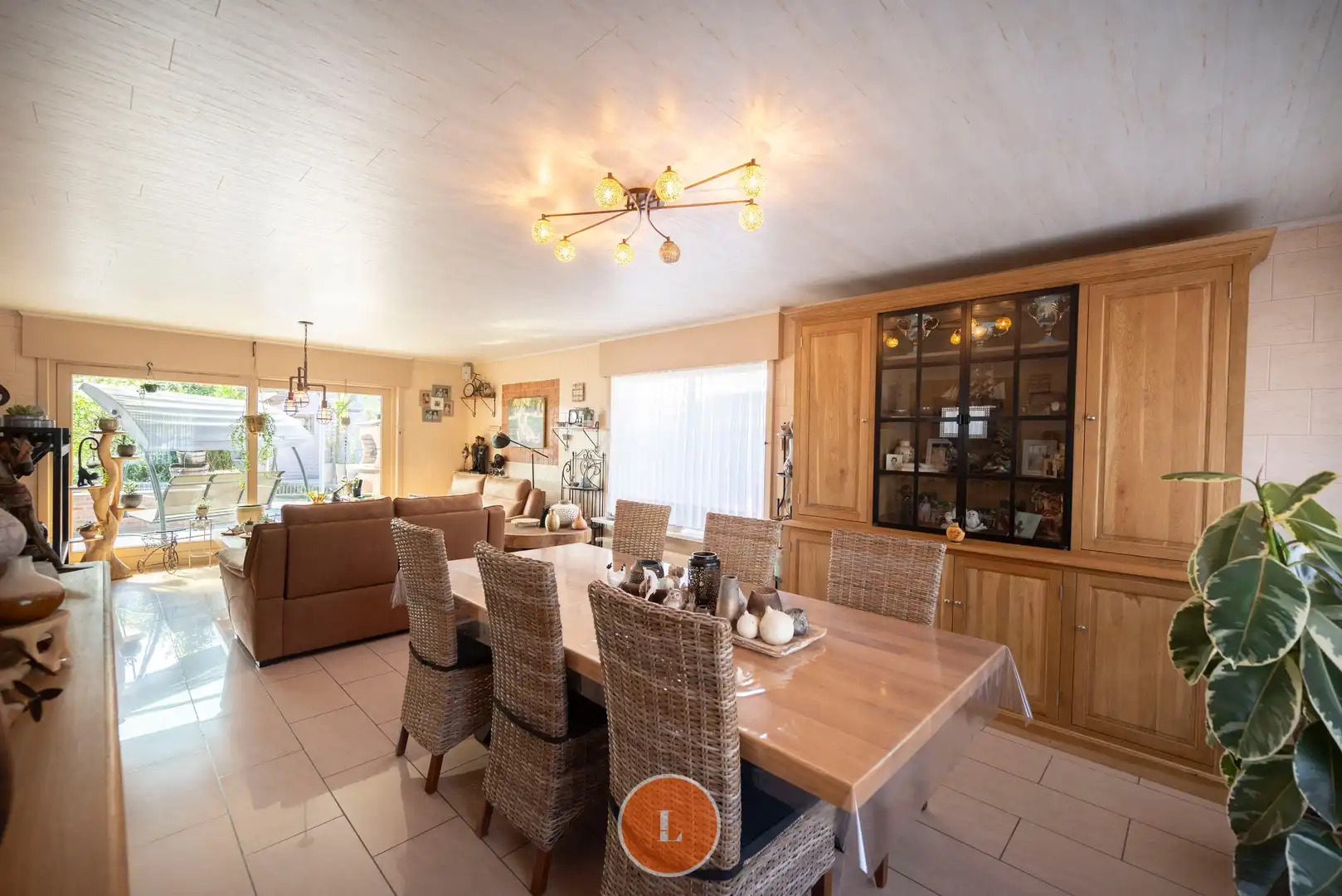 Villa met 5 slaapkamers op 1308m² foto 4