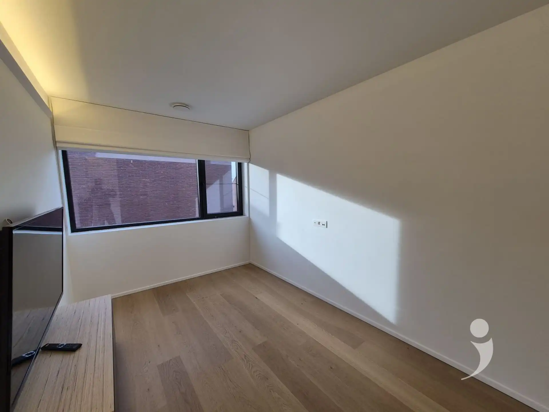 ééngezinswoning in een rustige wijk foto 19