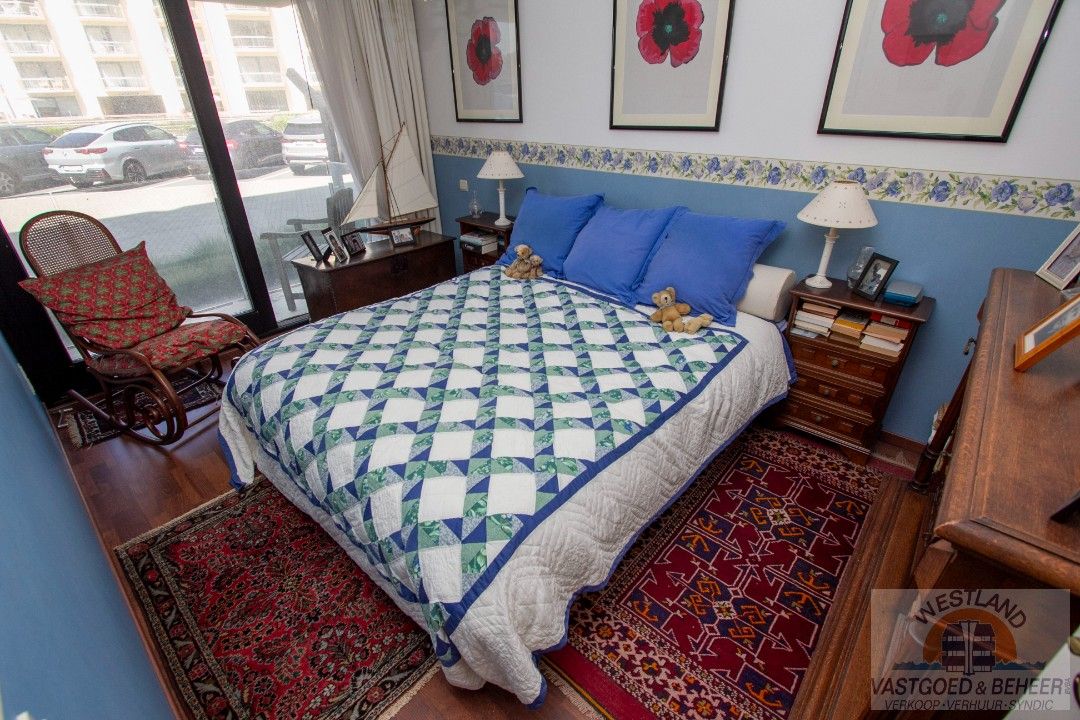 Gelijkvloers appartement met drie slaapkamers foto 8