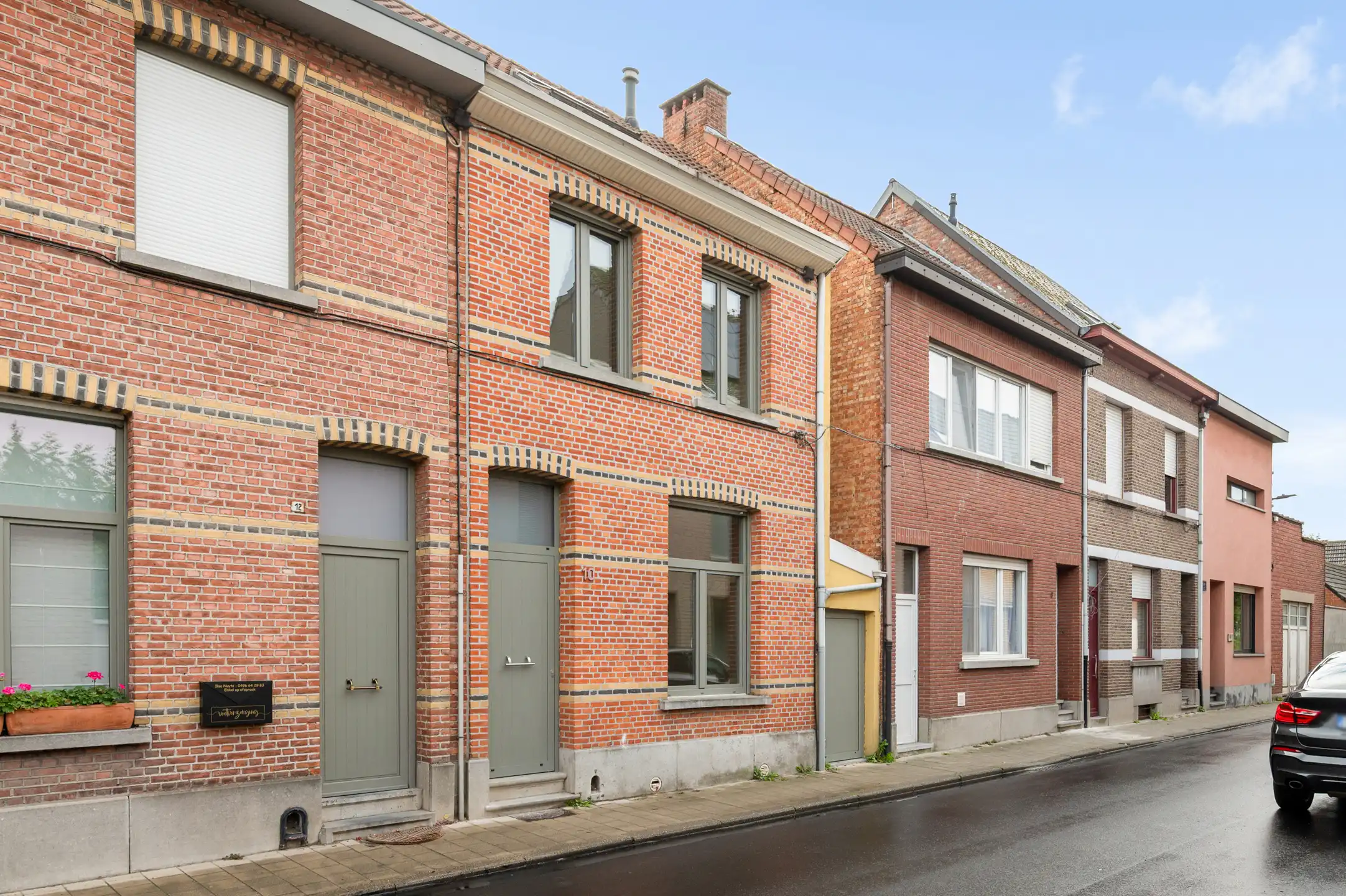 Prachtig gerenoveerde woning in het centrum van Aartselaar foto 2