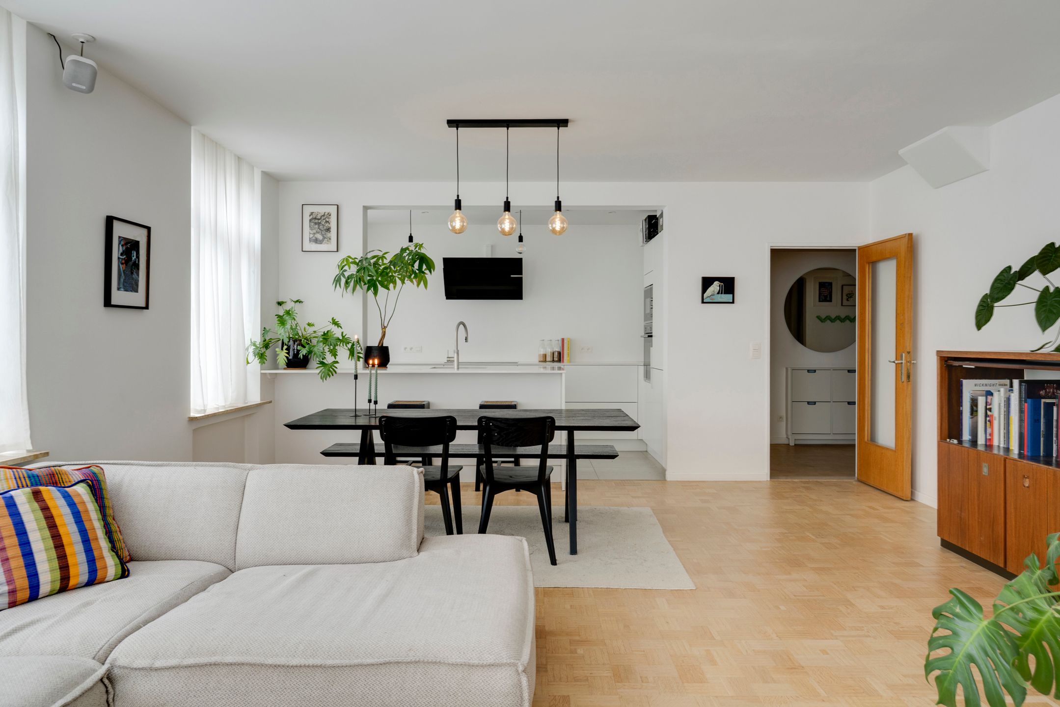 Stijlvol en instapklaar hoekappartement foto 2