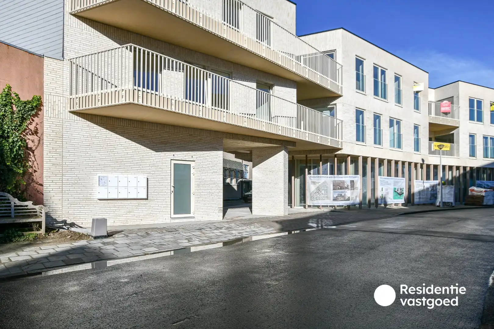 Stijlvol nieuwbouwappartement in hartje Wenduine met ruim terras foto 2