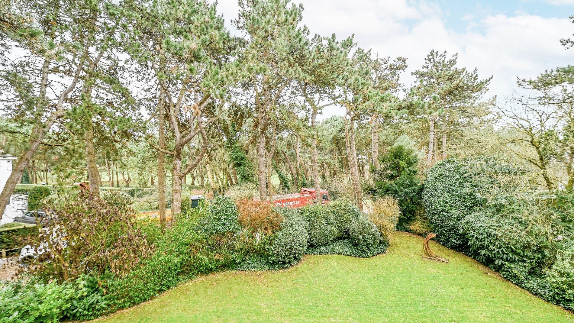 Klassevolle villa gelegen in alle rust vlak aan de Royal Zoute Golf en op wandelafstand van het strand en het centrum foto 29