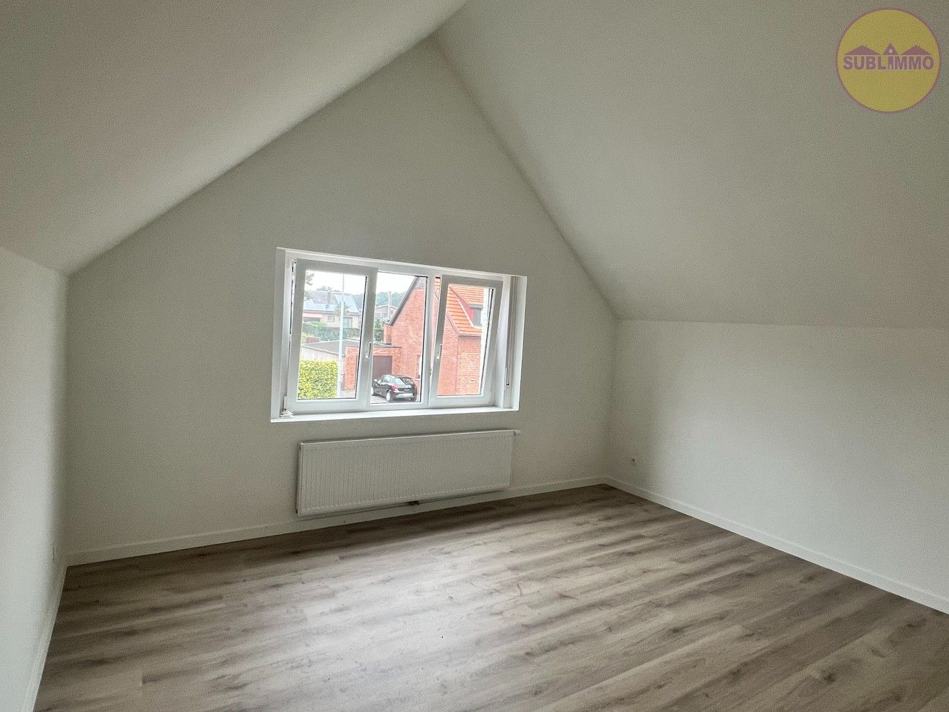 Prachtig gerenoveerde woning op een perceel van 243m². foto 12