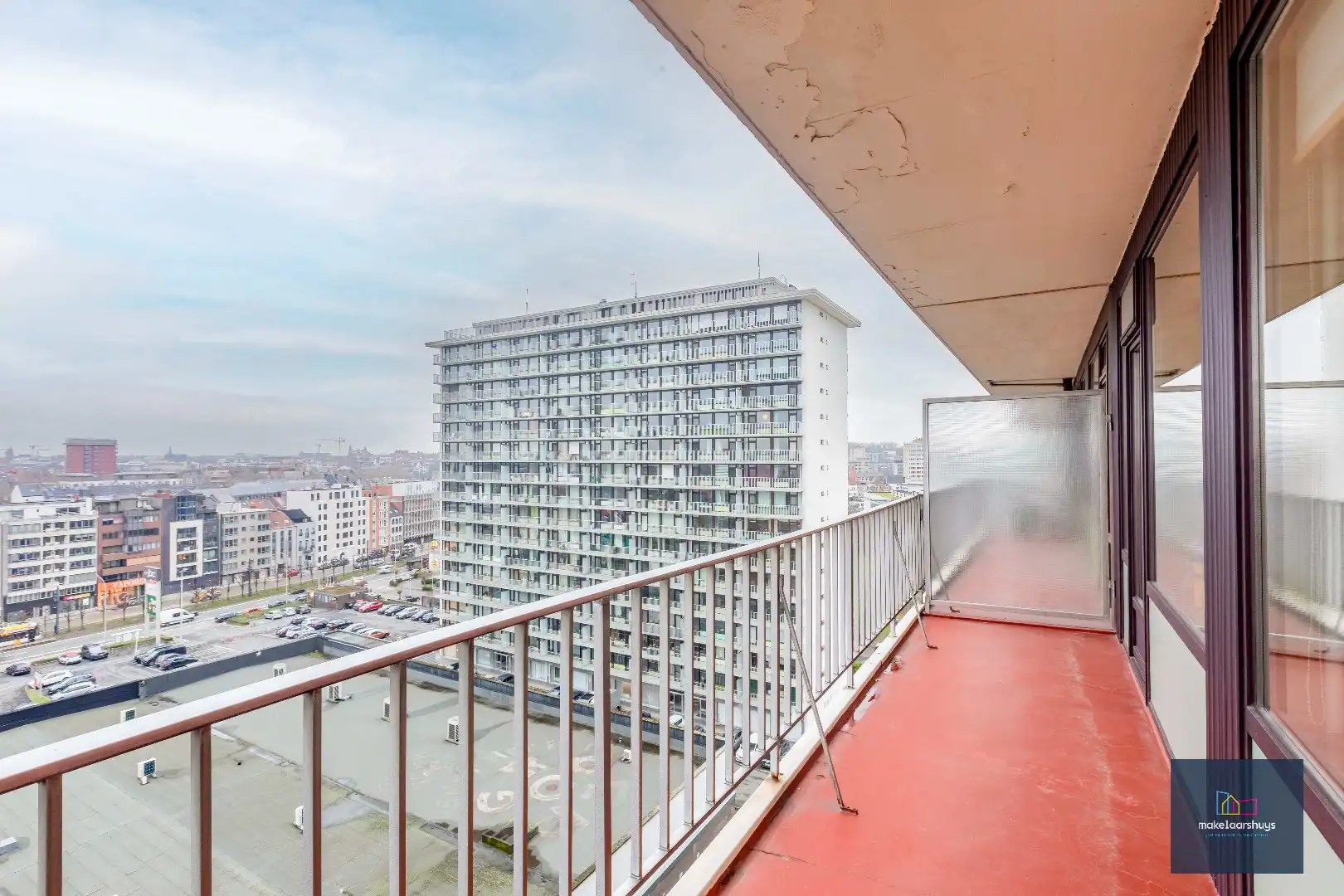 Ruim 2 slaapkamerappartement met garagebox nabij de Blaarmeersen foto 19