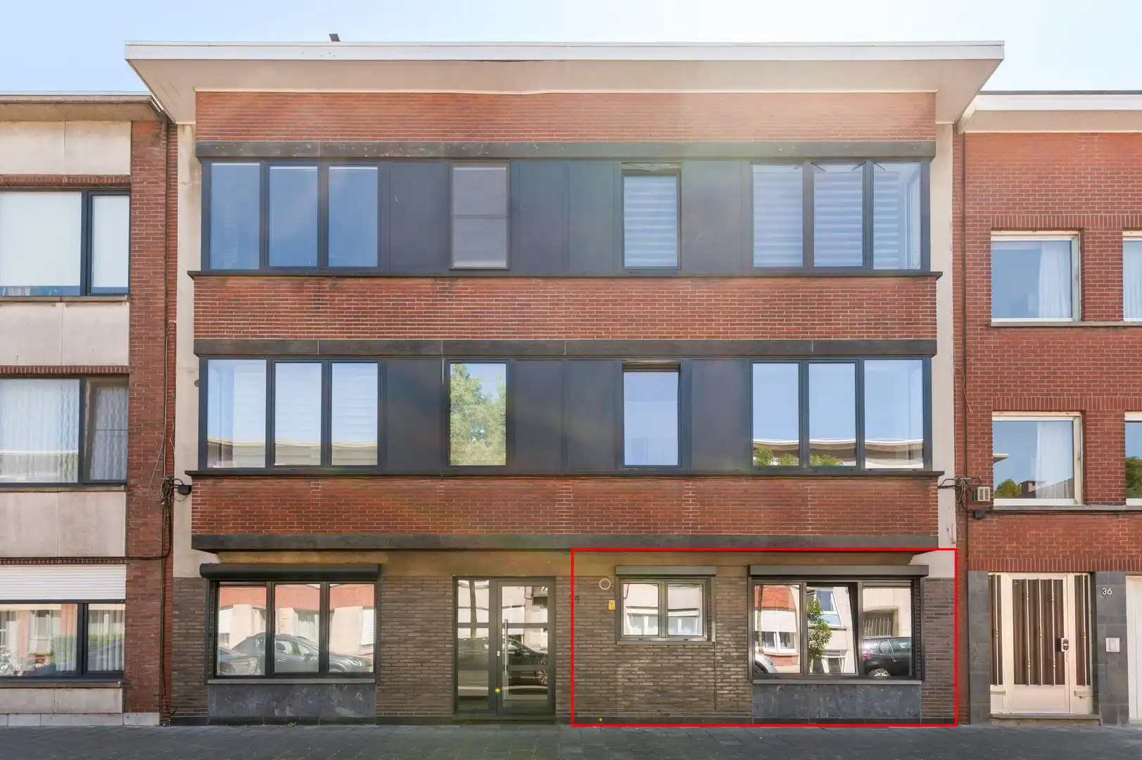 Lichtrijk GLV-appartement met zonnige tuin foto 14