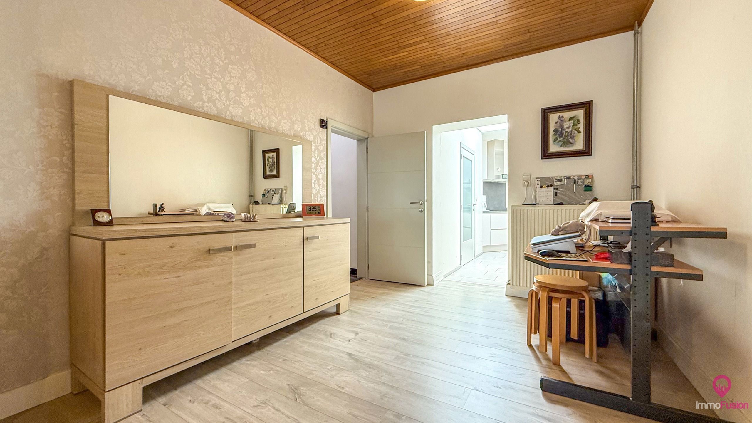 Instapklare woning met 4 slpks & tuin in hartje Hasselt! foto 6