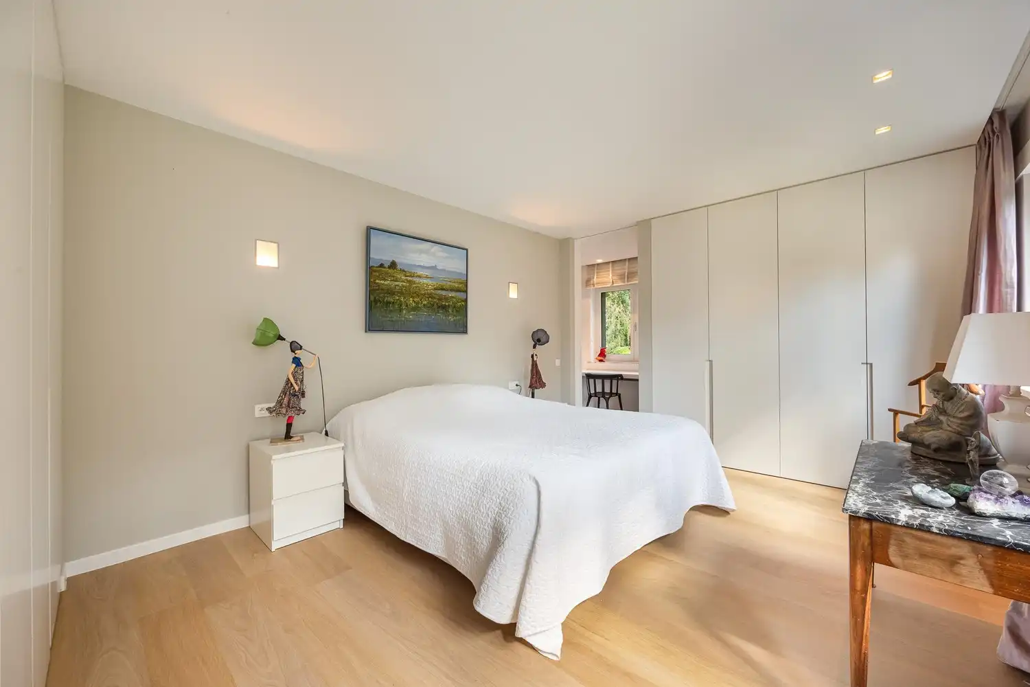 Modern gerenoveerde villa in doodlopende straat foto 15