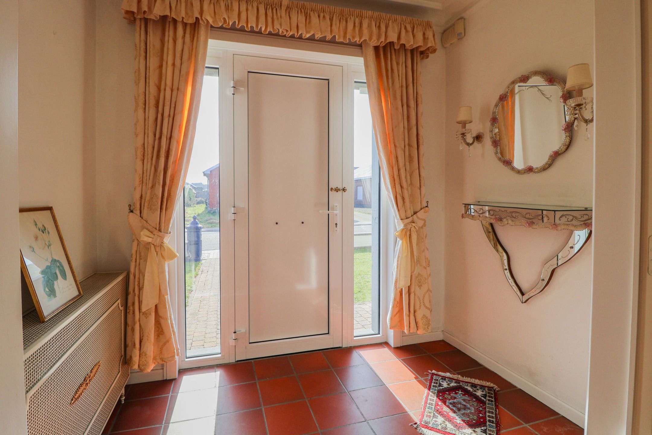 Uitstekend gelegen bungalow foto 3