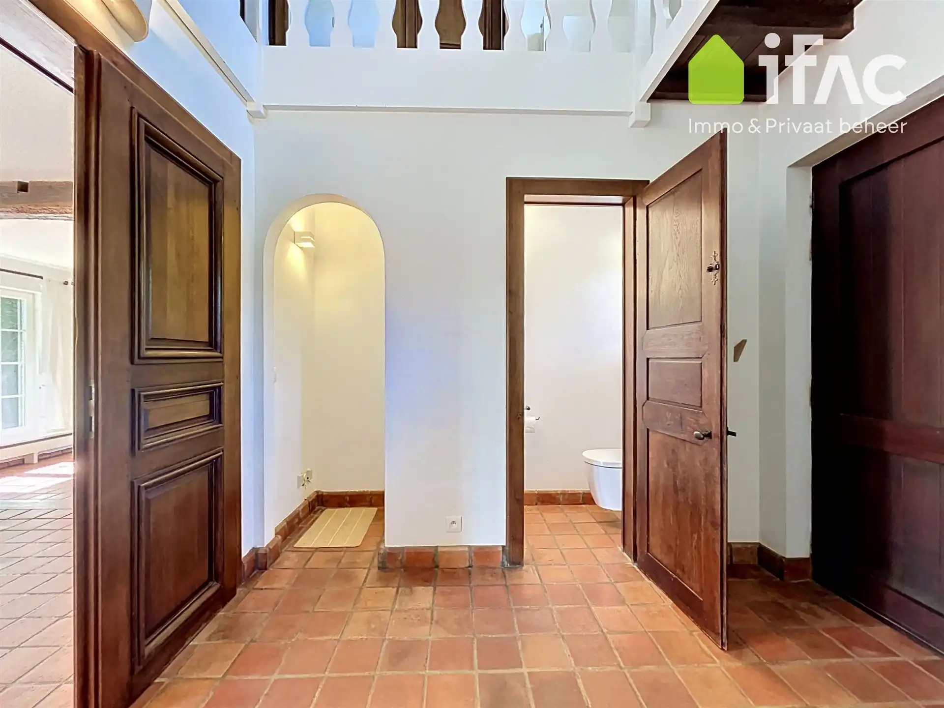 Charmante villa gelegen aan de rand van het Zoniënwoud foto 3
