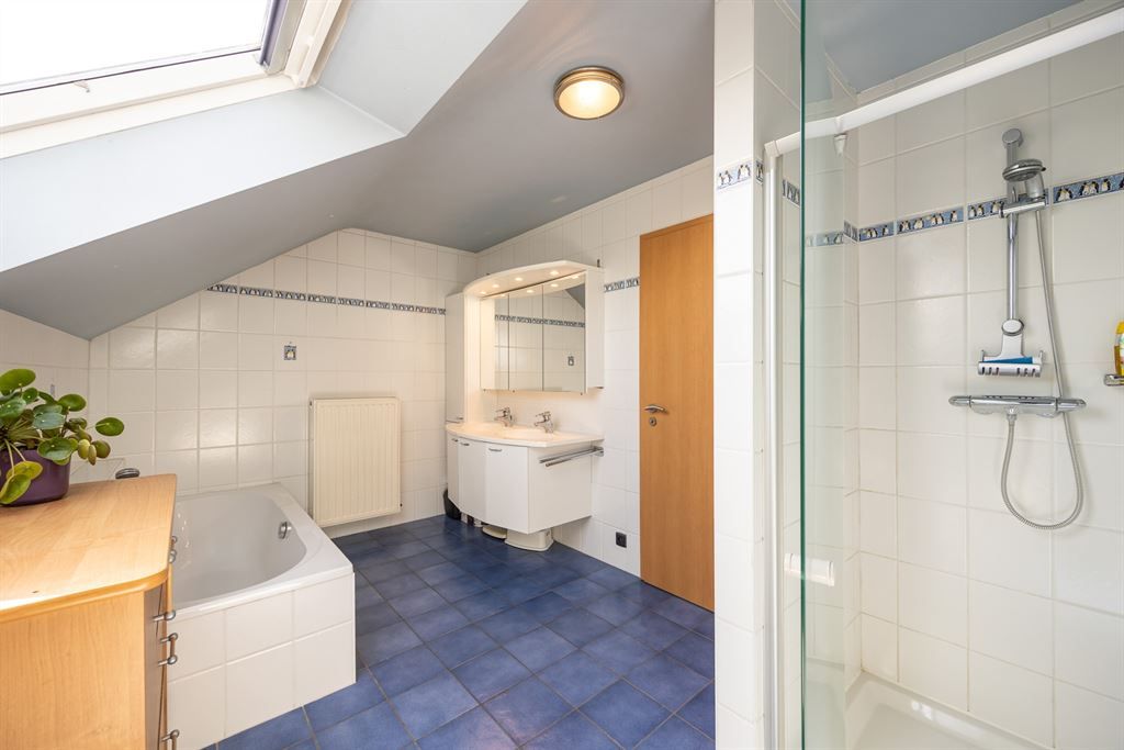 Vrijstaande woning in rustige woonbuurt foto 14