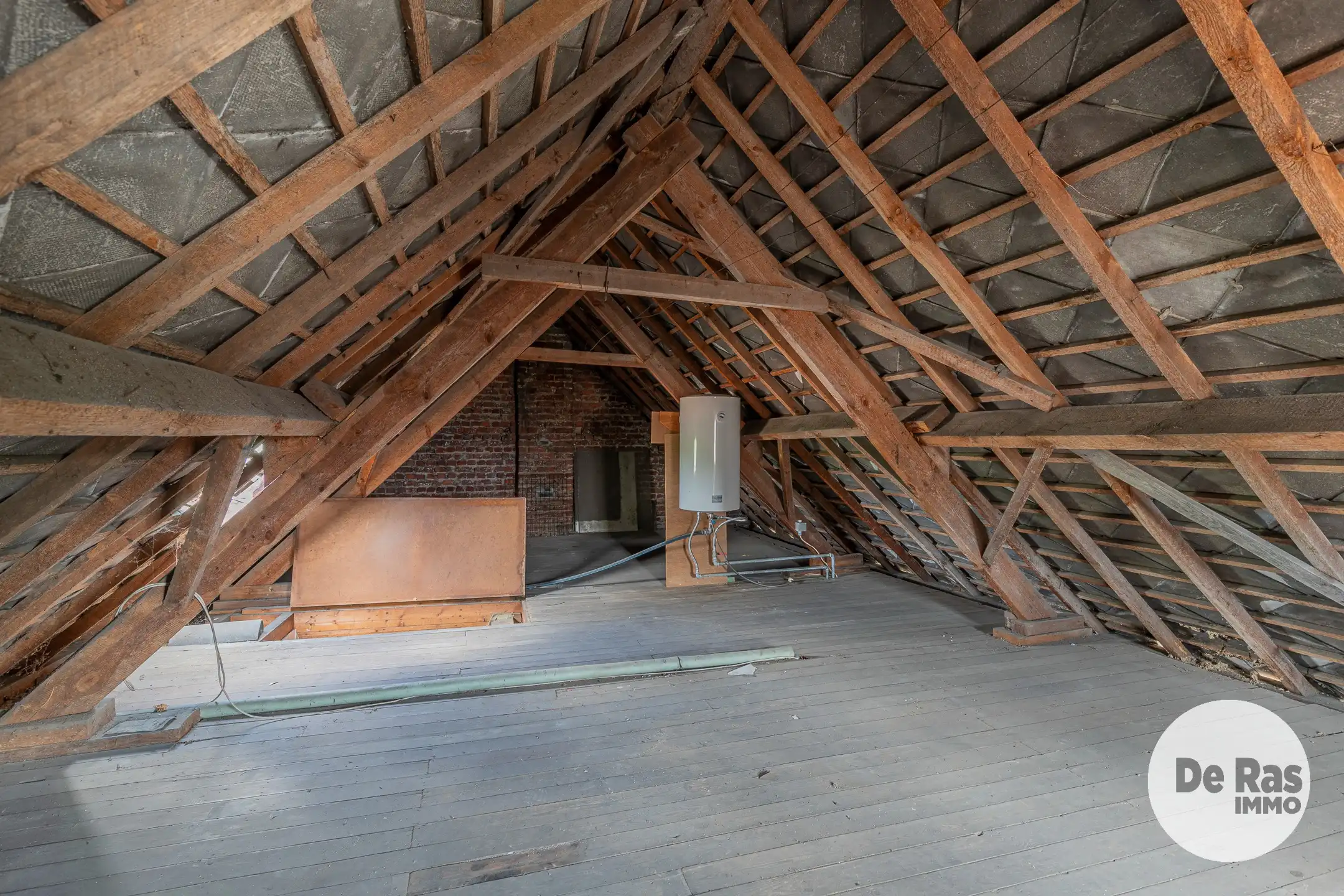 OOSTERZELE - Te renoveren woning met tal van mogelijkheden foto 15
