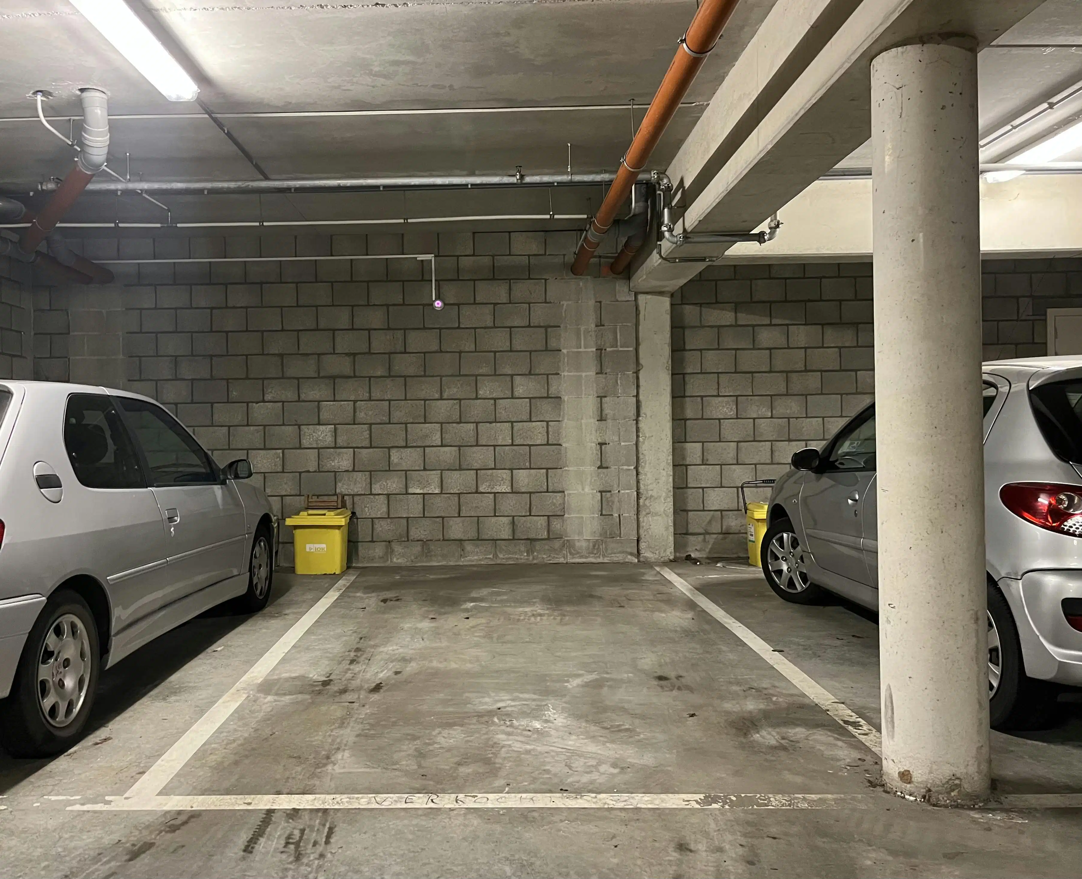 Vlot toegankelijke parkeerplaats + berging in Rijkevorsel foto 6