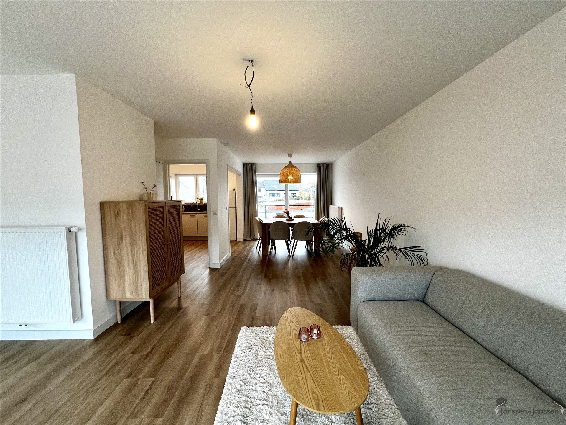 Bel-etage met inpandige garage & tuin foto 5