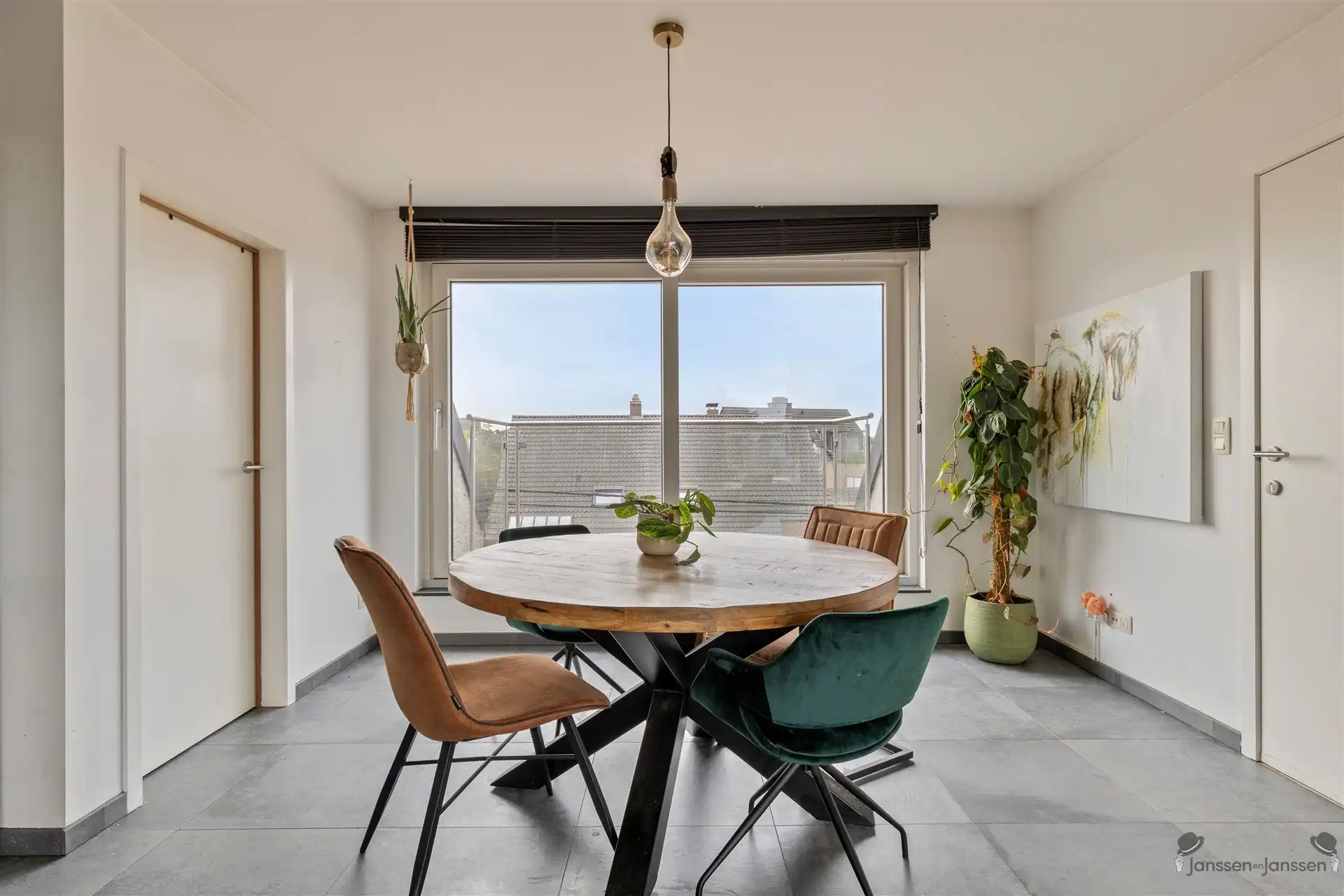 Ruim nieuwbouw appartement met 2 slaapkamers (bemeubeld)  foto 5