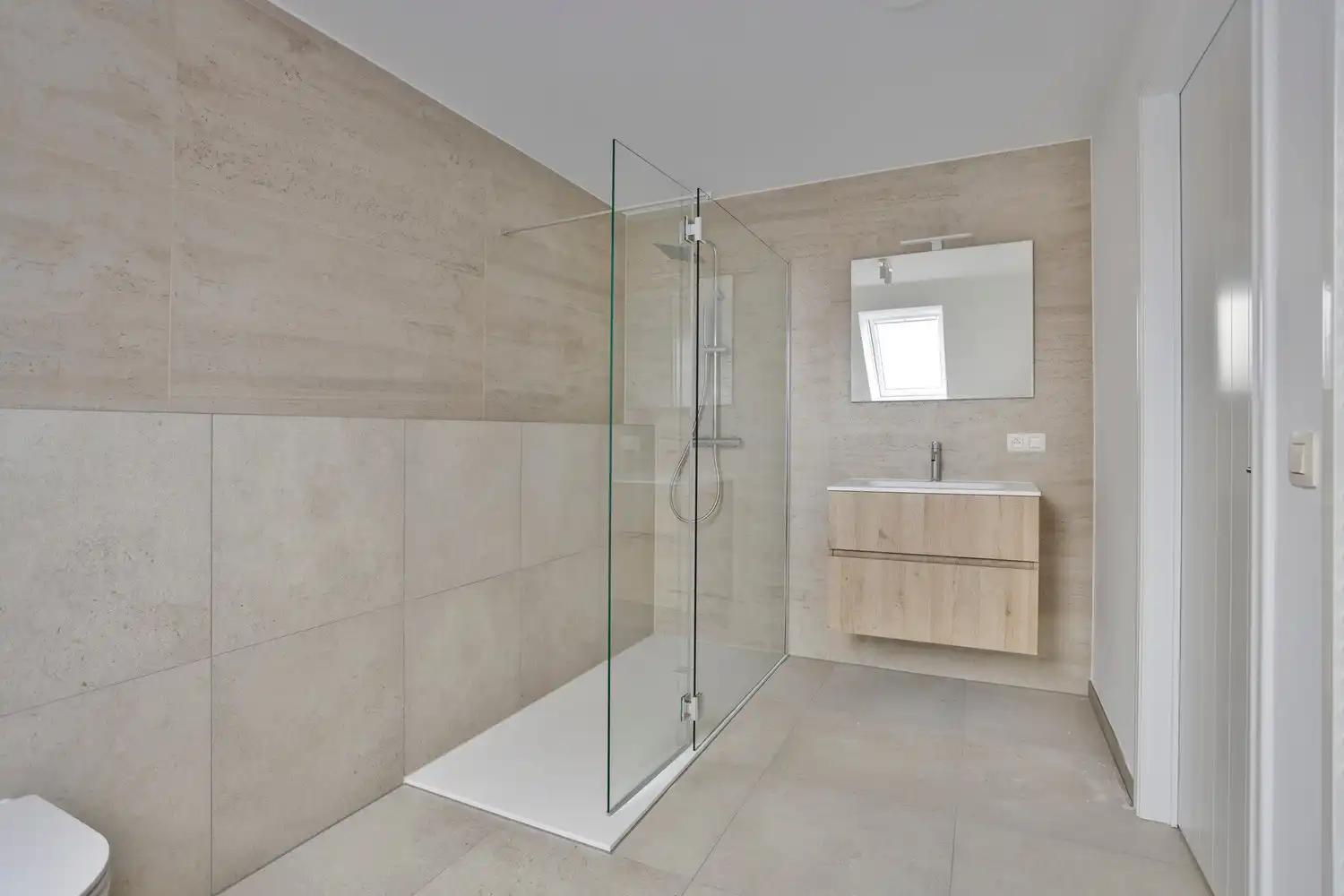 INSTAPKLARE EN ENERGIEZUINIGE NIEUWBOUWWONING MET LANDELIJKE CHARME! foto 37