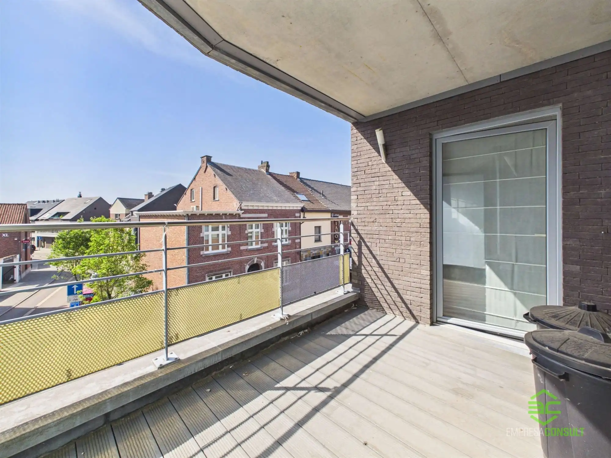 Centraal gelegen app met 2 slpk en autostaanplaats! foto 6