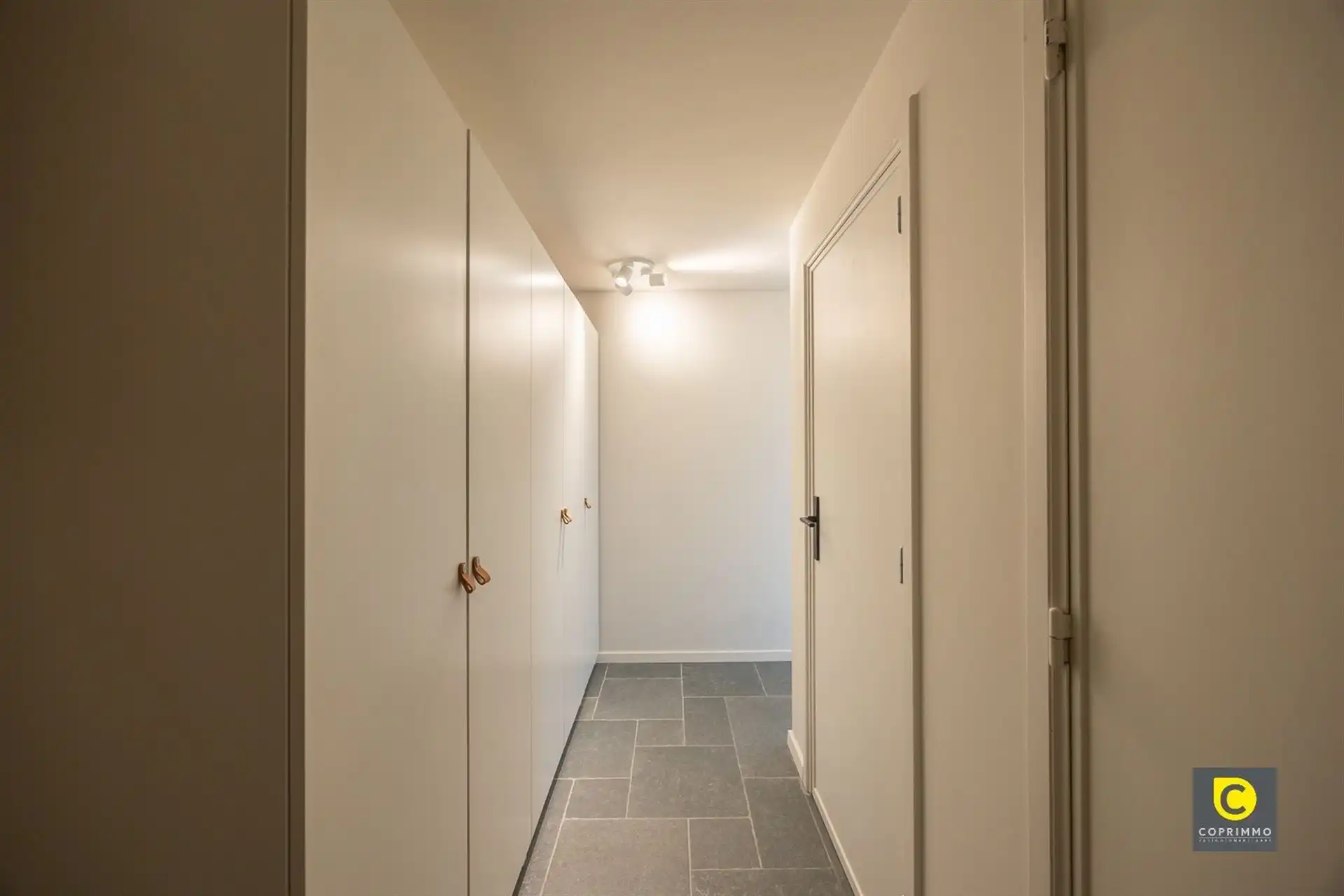 app: 4 slk, P en Z-W tuin foto 15