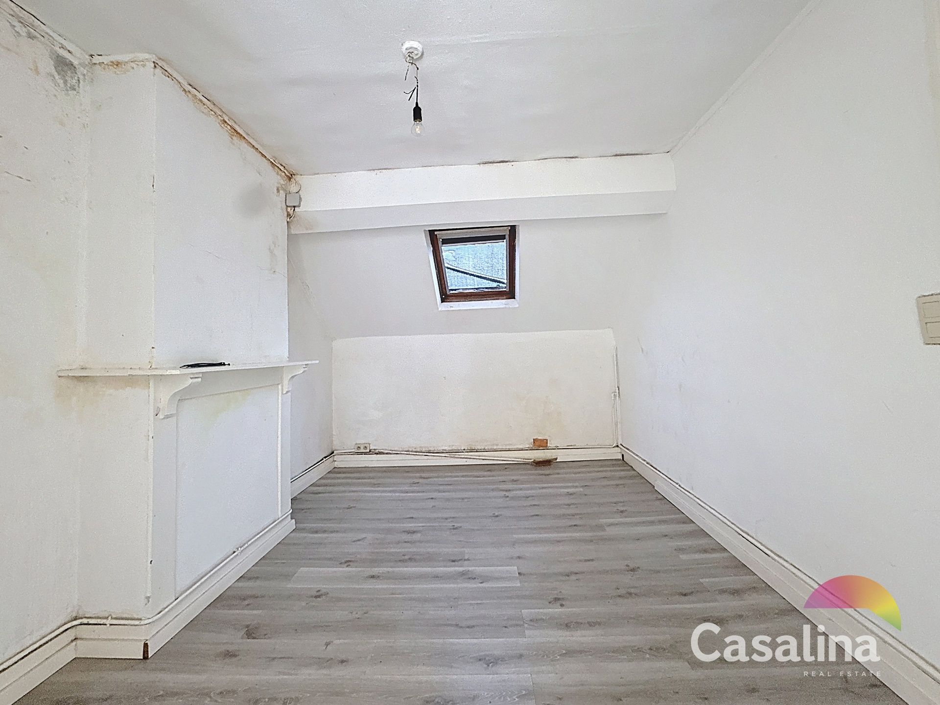 Duplexwoning op de 1e verdiep. links + volledige 2e verdiep. foto 8