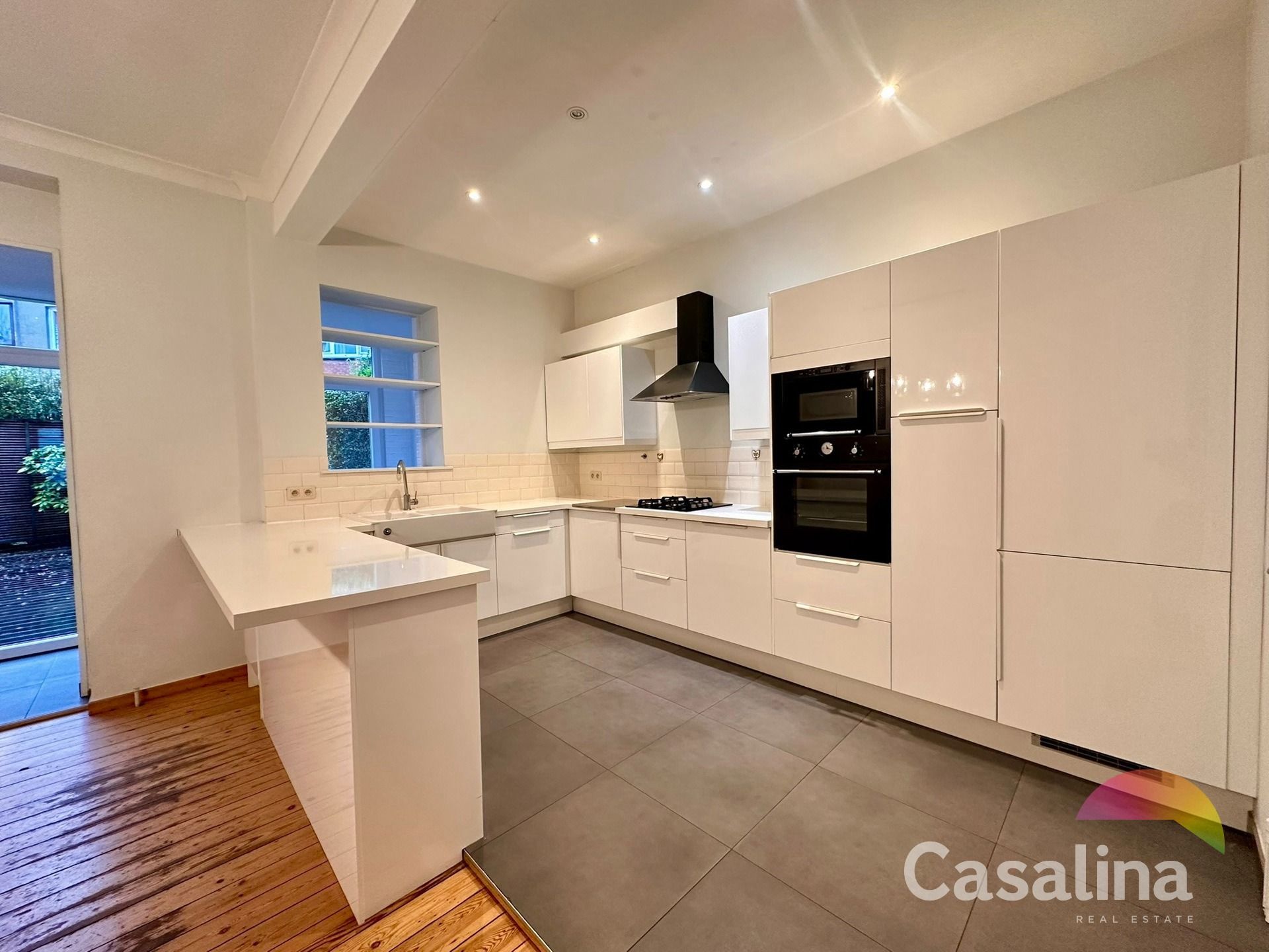 WONING van +/- 175 m² nabij het Dumonplein foto 6