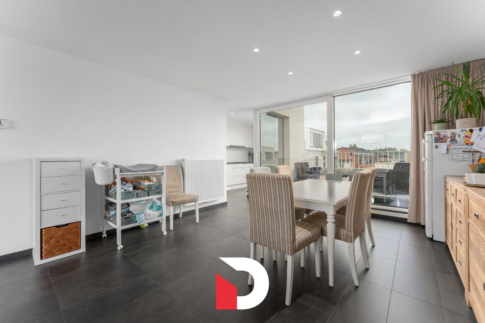 Recent 2-slpk appartement met terrassen op topligging te Sint-Michiels foto 5