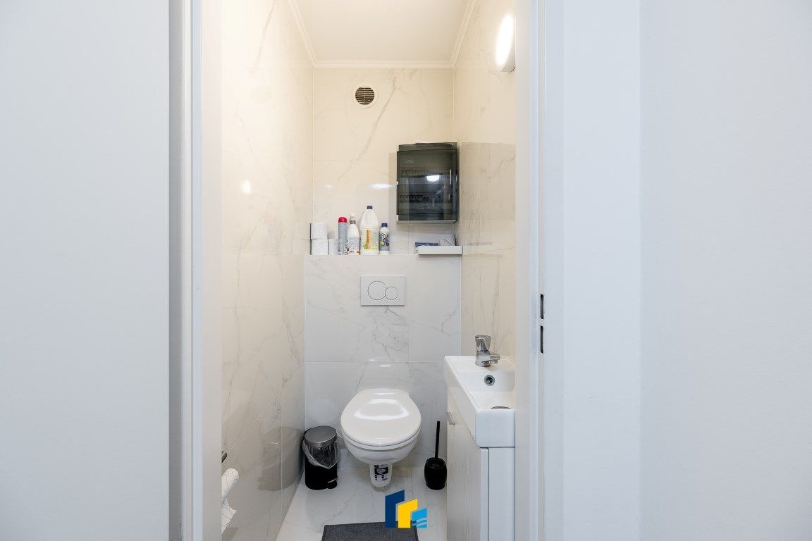 Zongericht instapklaar 2 slpkappartement aan zee foto 18