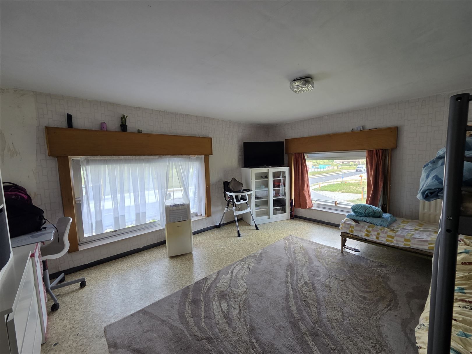 Ruime halfopen woning te Brakel foto 10