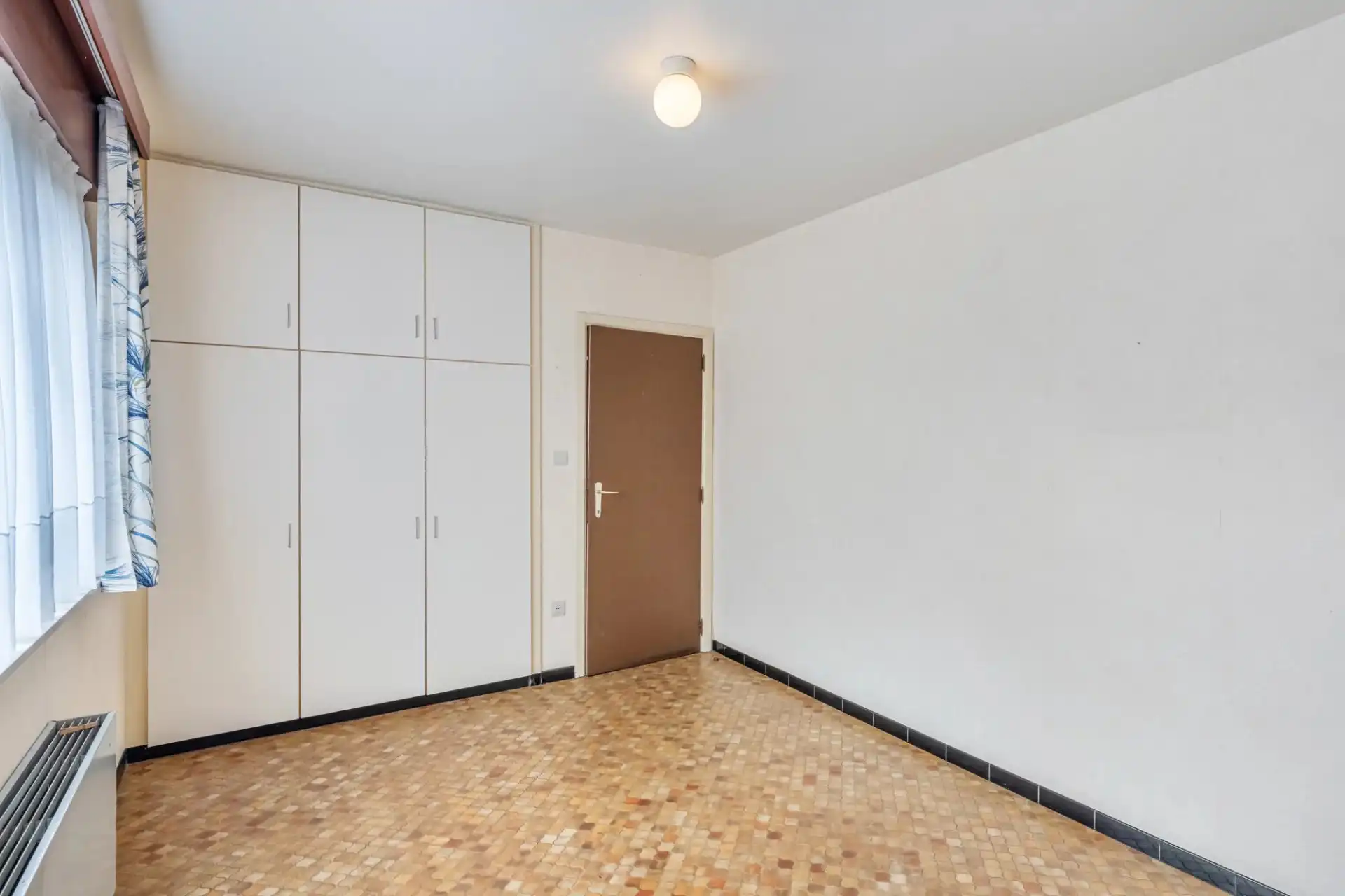 Ruime gezinswoning met 5 slaapkamers in Heusden-Zolder foto 18